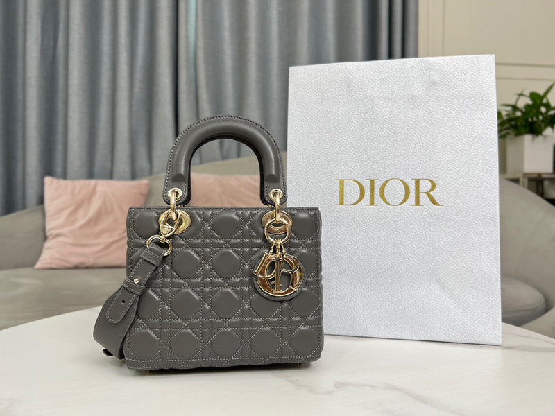Dior Bags - 321