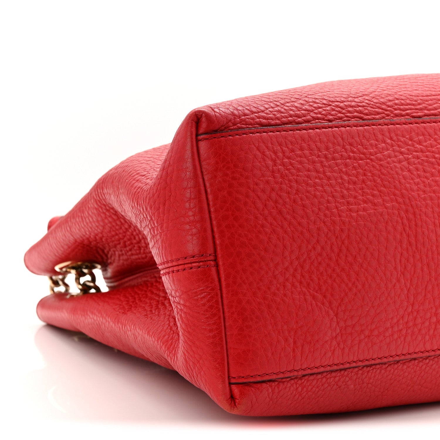 Gucci Pebbled Calfskin Medium Soho Chain Shoulder Bag Tabasco Red