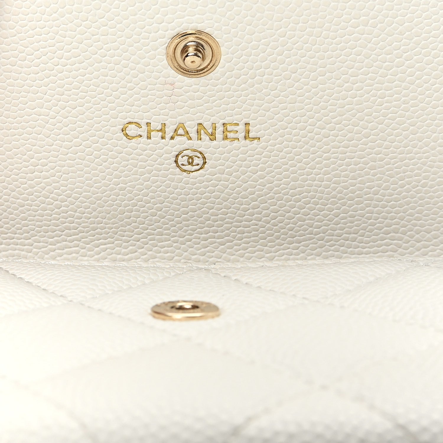 Caviar Quilted Chain CC Quilted Compact Flap Card Holder White