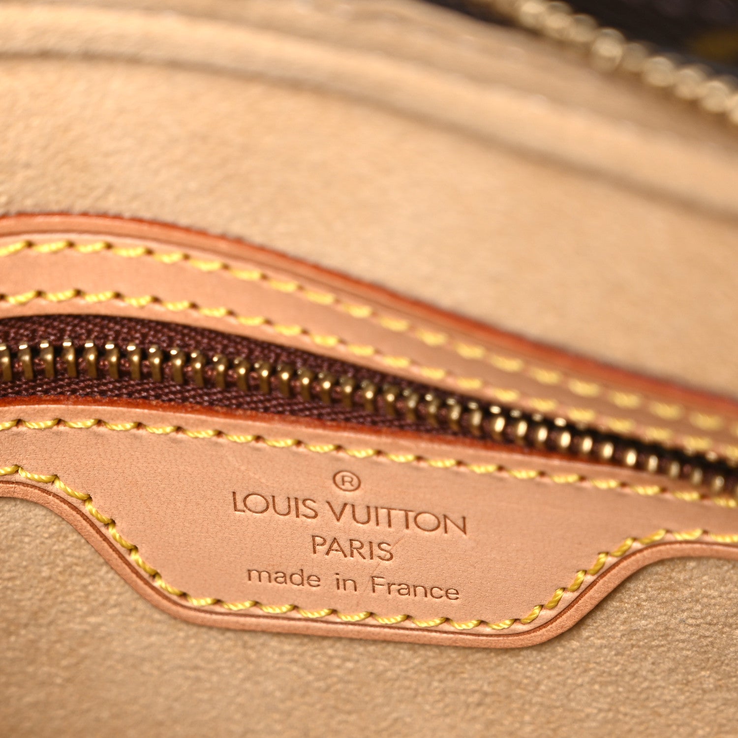 Louis Vuitton Monogram Looping MM