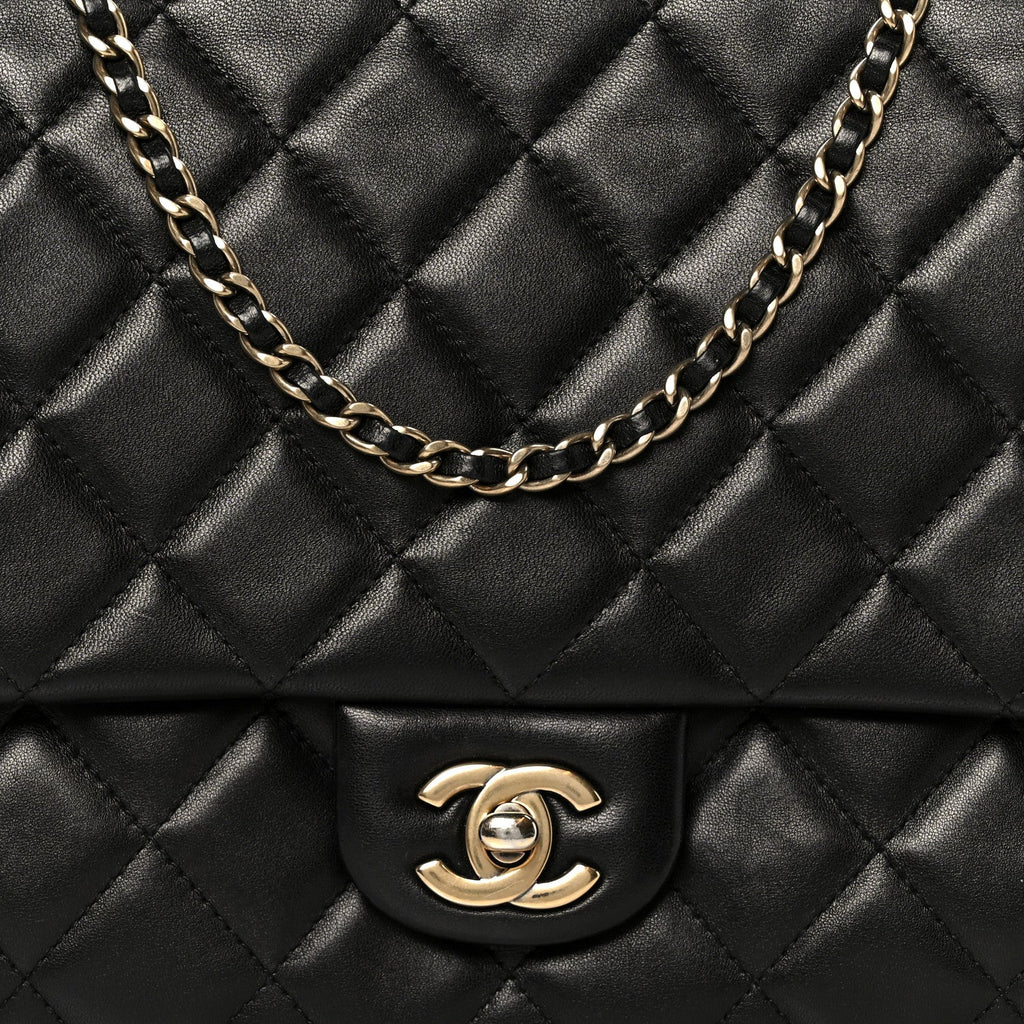 Chanel Lambskin Quilted Clutch With Chain Flap Black