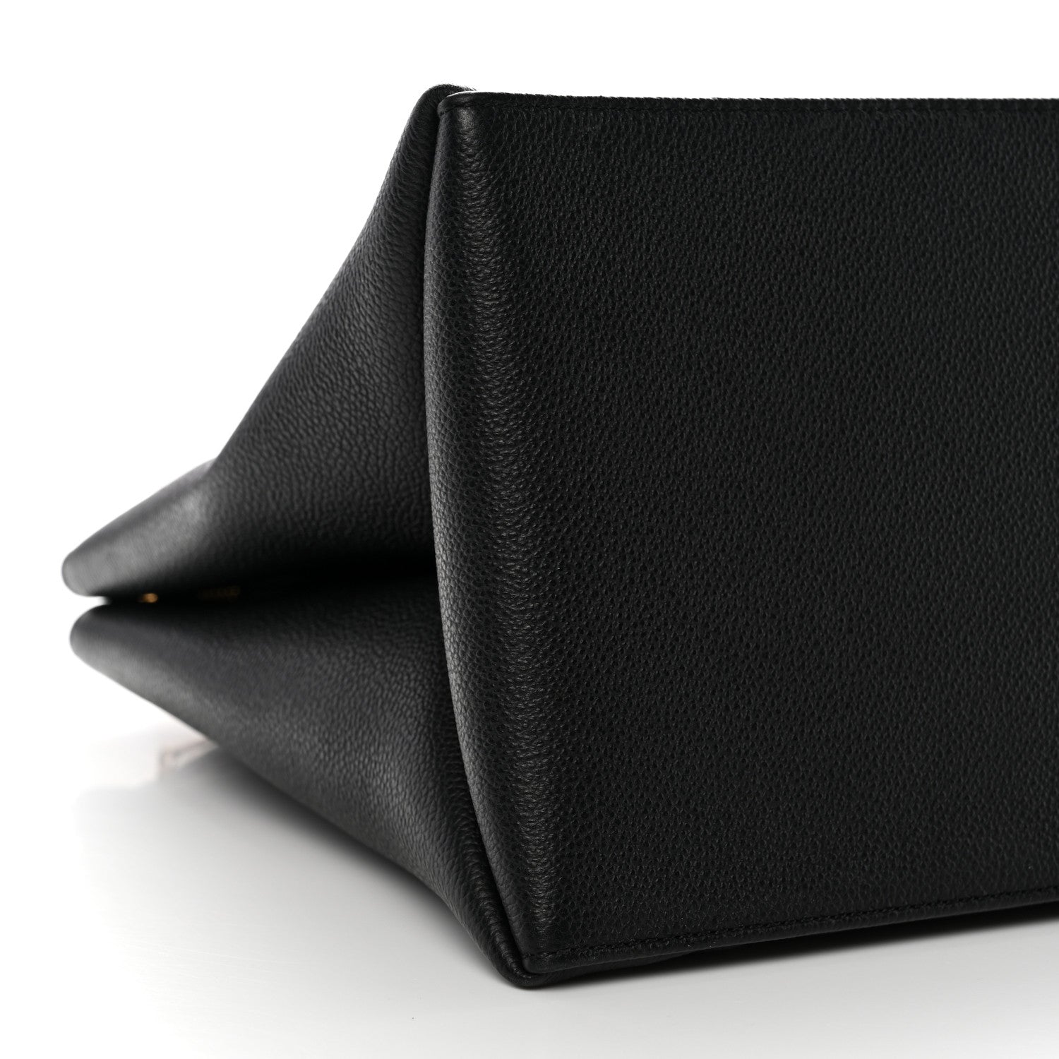 Louis Vuitton Empreinte Monogram Giant Grand Palais Black