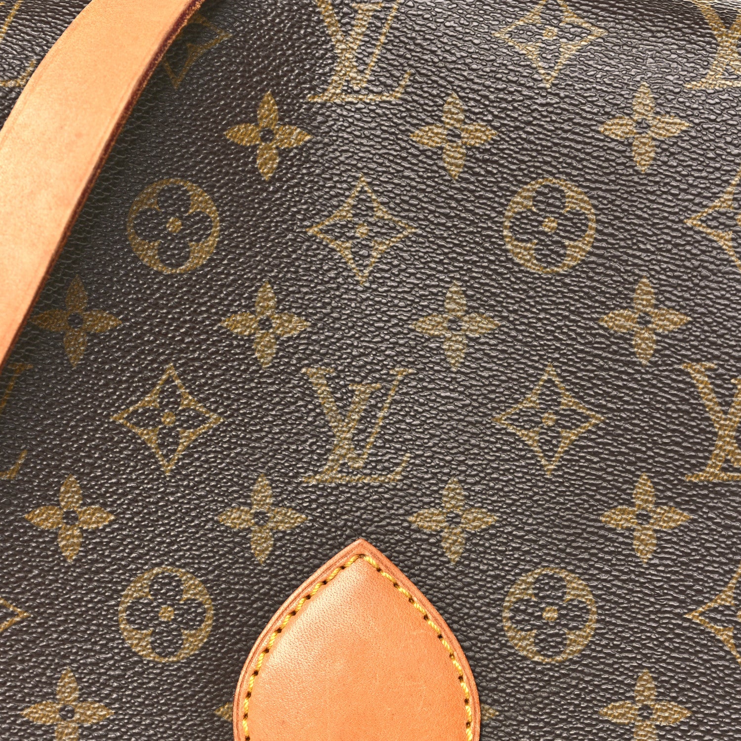 Louis Vuitton Monogram Cartouchiere 26