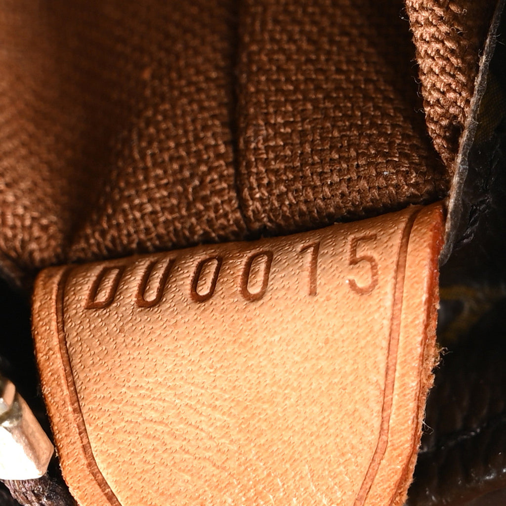 Louis Vuitton Monogram Cabas Mezzo