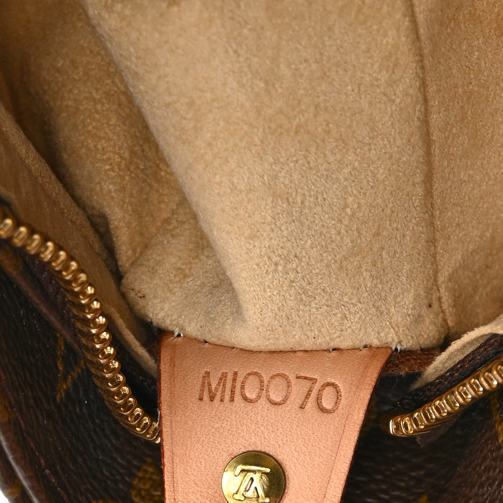 Louis Vuitton Monogram Looping GM