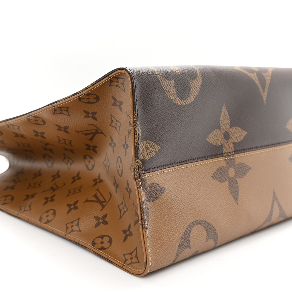 Louis Vuitton Reverse Monogram Giant Onthego GM