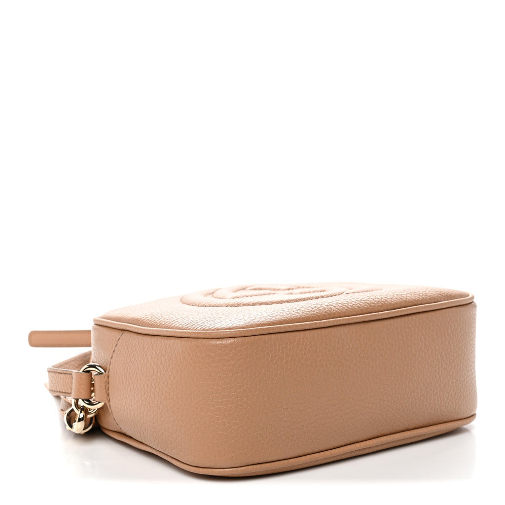 Gucci Pebbled Calfskin Small Soho Disco Bag Camelia