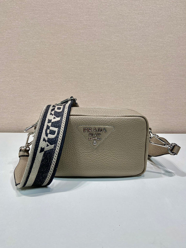 Prada Bags - 1172