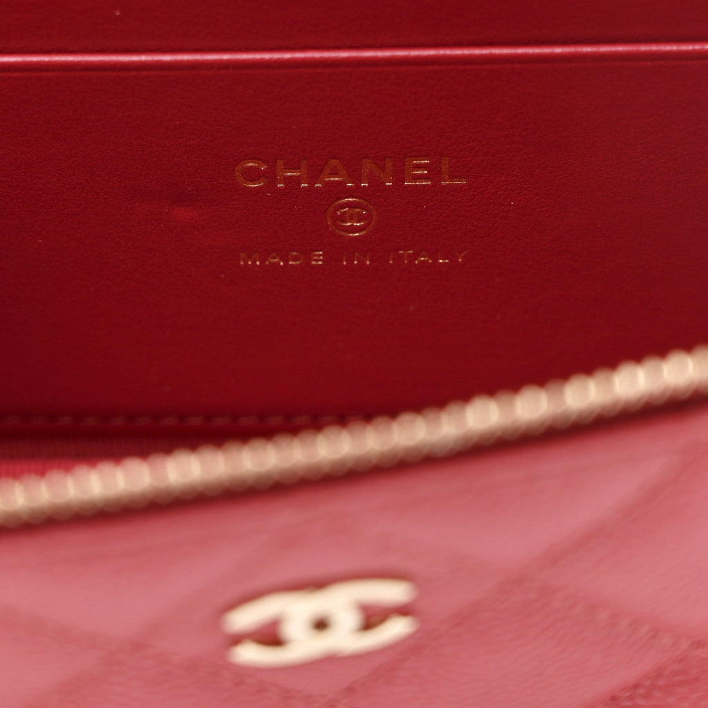 Chanel Caviar Quilted Top Handle Slim Vanity With Chain Red