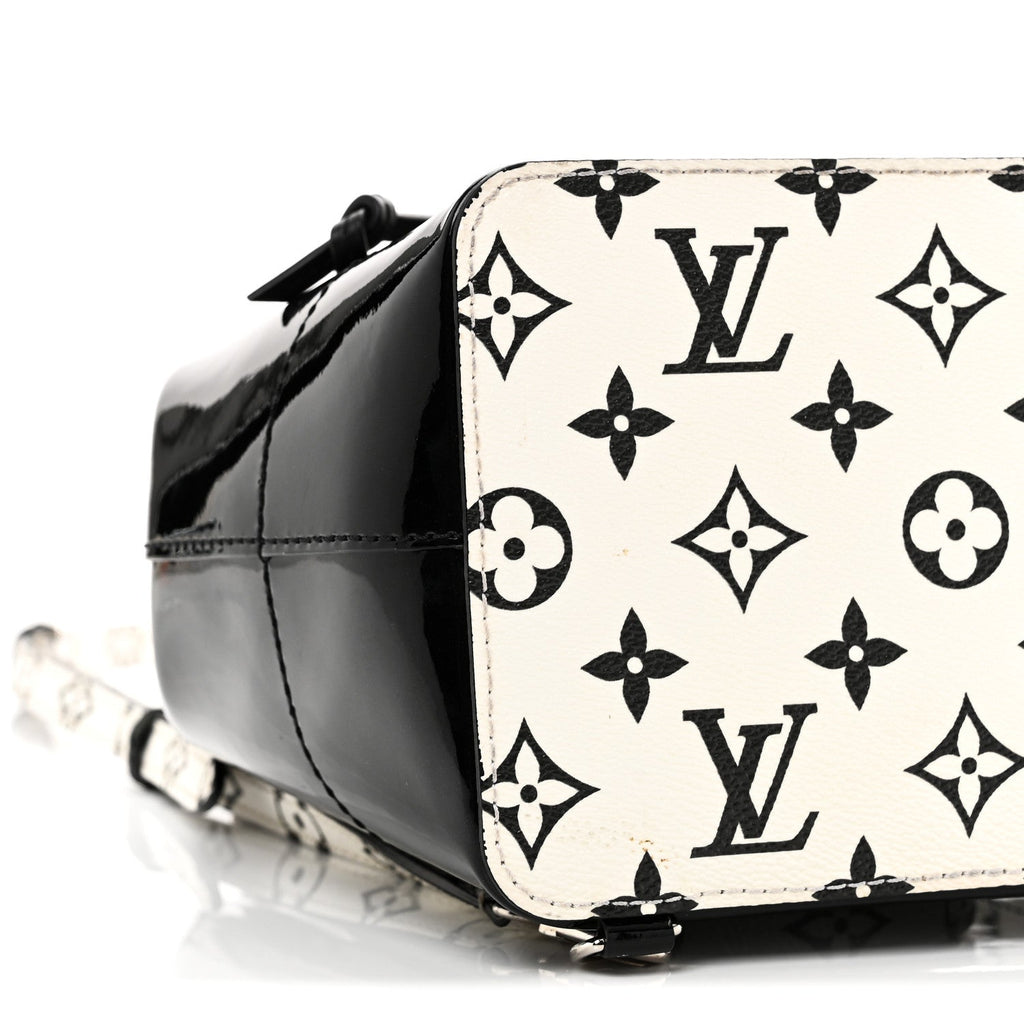 Louis Vuitton Patent Monogram Hot Springs Backpack Black White