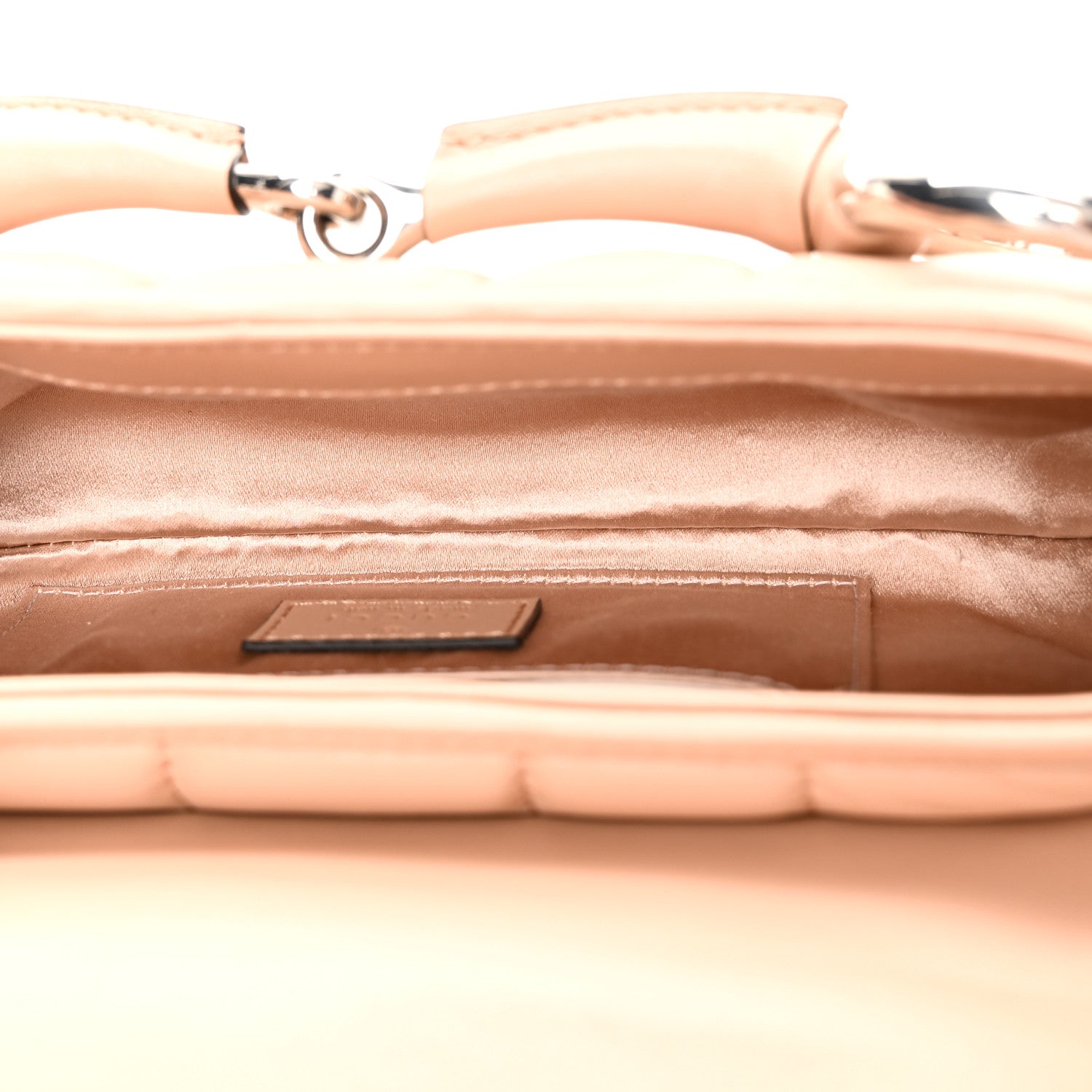 Gucci Nappa Vertical Matelasse Small Maxi Horsebit Chain Shoulder Bag Beige