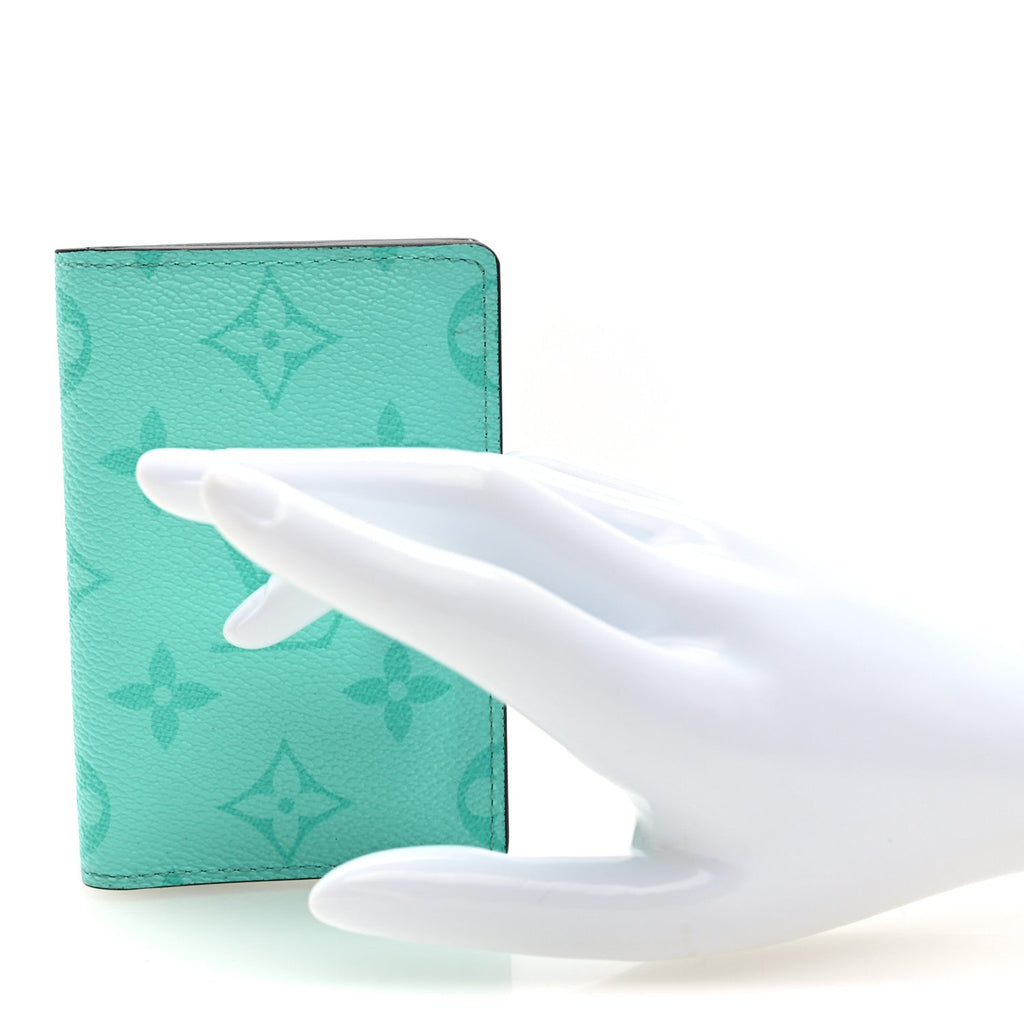 Louis Vuitton Taigarama Pocket Organizer NM Miami Green