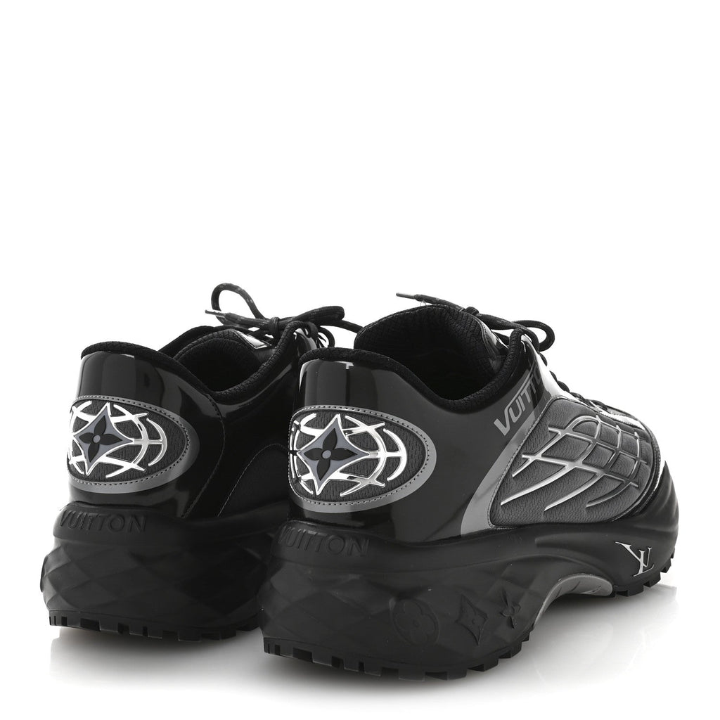 Louis Vuitton Monogram Discovery Lace Up Sneakers 9.5 Black Silver