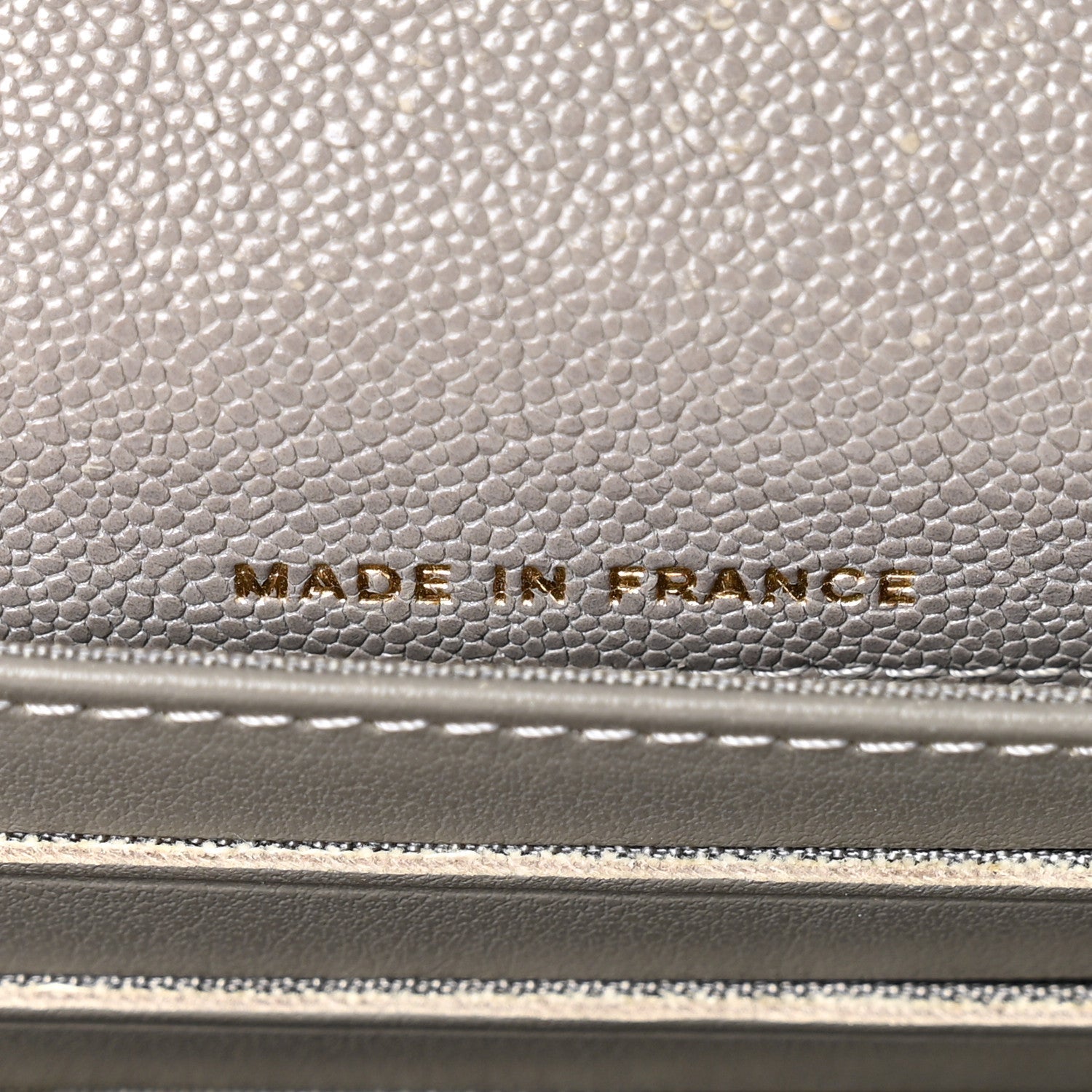 Caviar Quilted Medium Boy Flap Wallet Grey