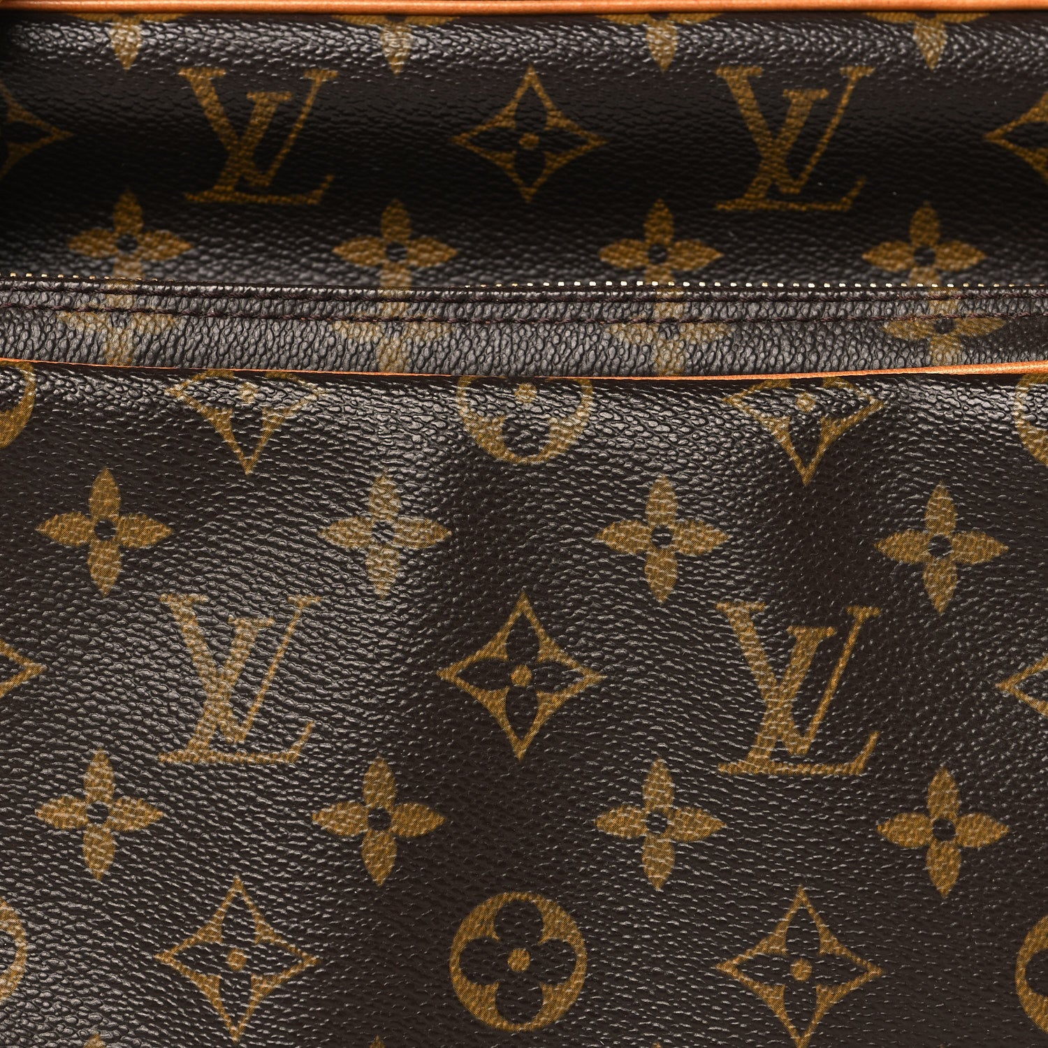 Louis Vuitton Monogram Nil 28