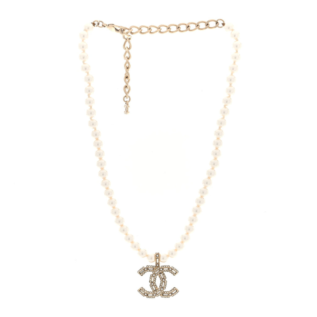 Pearl Crystal Baguette CC Short Necklace Gold