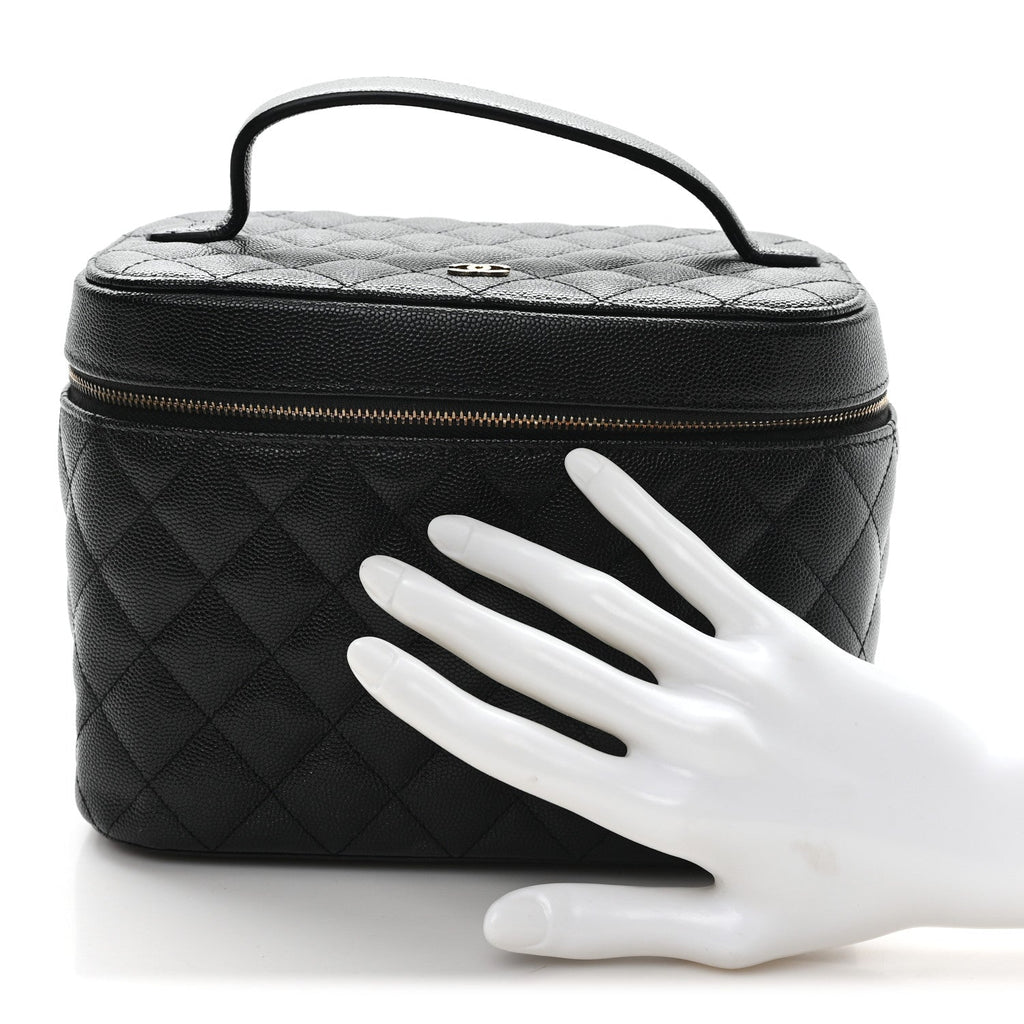 Caviar Quilted Large Vanity Pouch Black