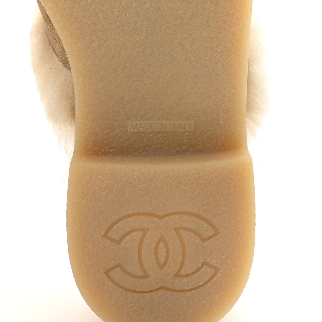 Chanel Suede Shearling CC Cap Toe Mules 36 Beige Black