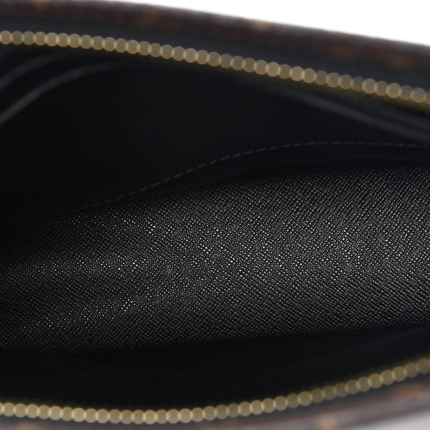 Louis Vuitton Monogram Poche Toilette NM
