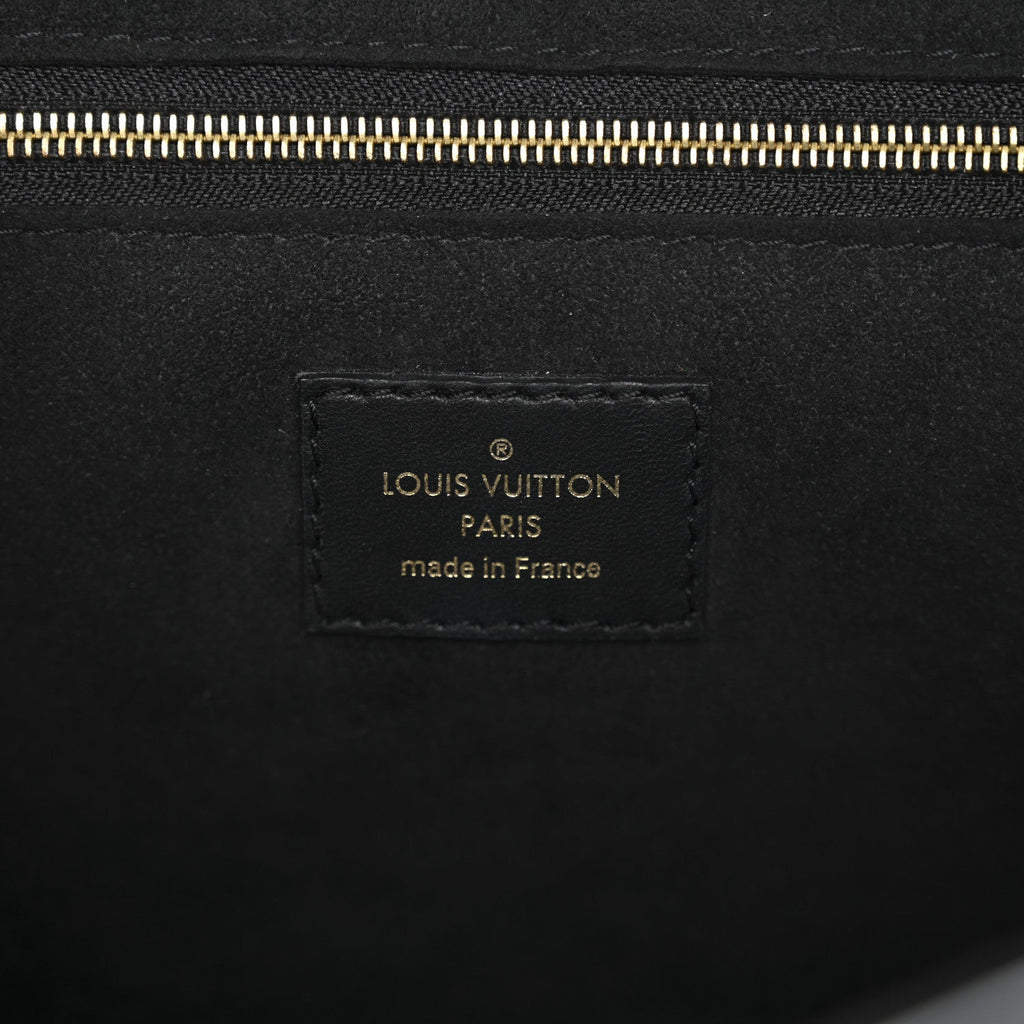 Louis Vuitton Lambskin Flower Quilted Twist Shoulder Bag GM Black