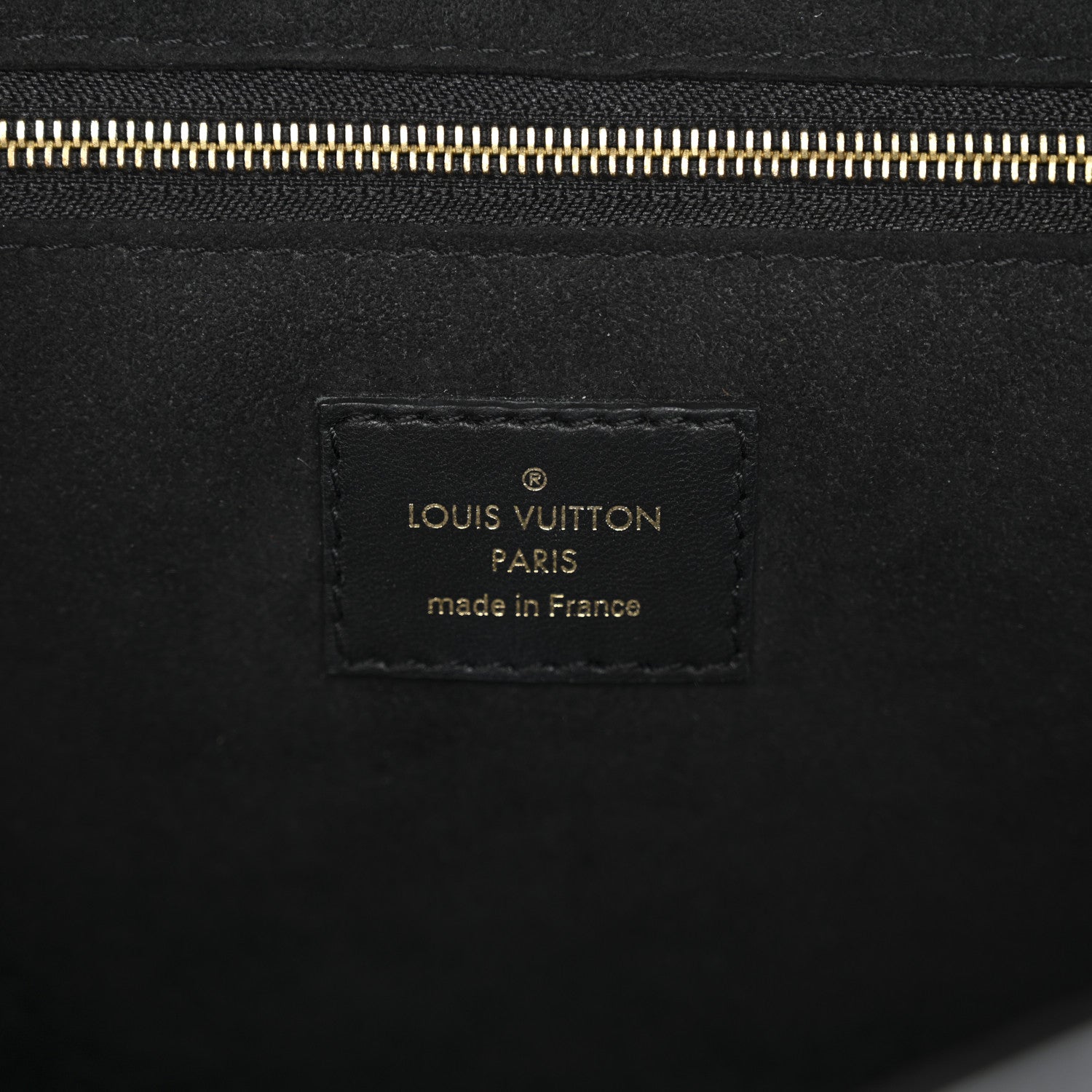 Louis Vuitton Lambskin Flower Quilted Twist Shoulder Bag GM Black