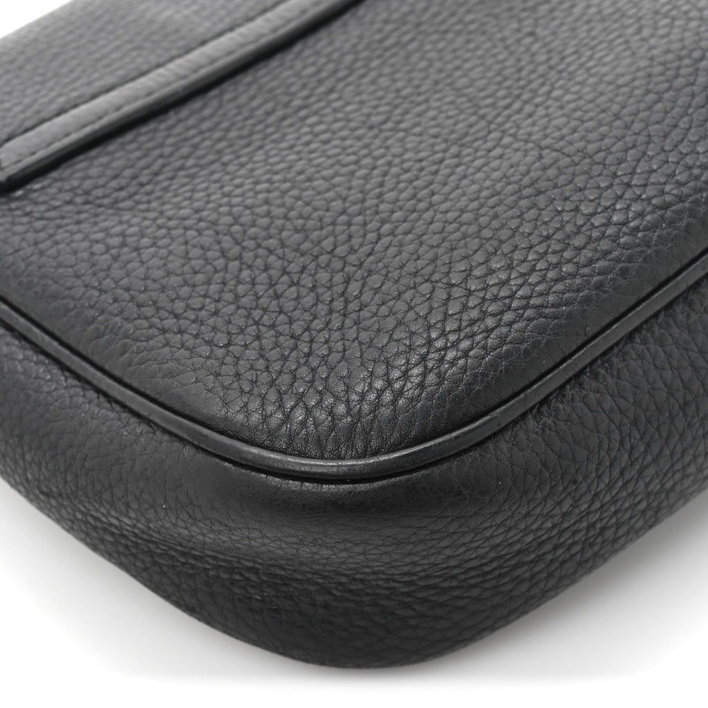 Gucci Pebbled Calfskin Medium Soho Flap Crossbody Black