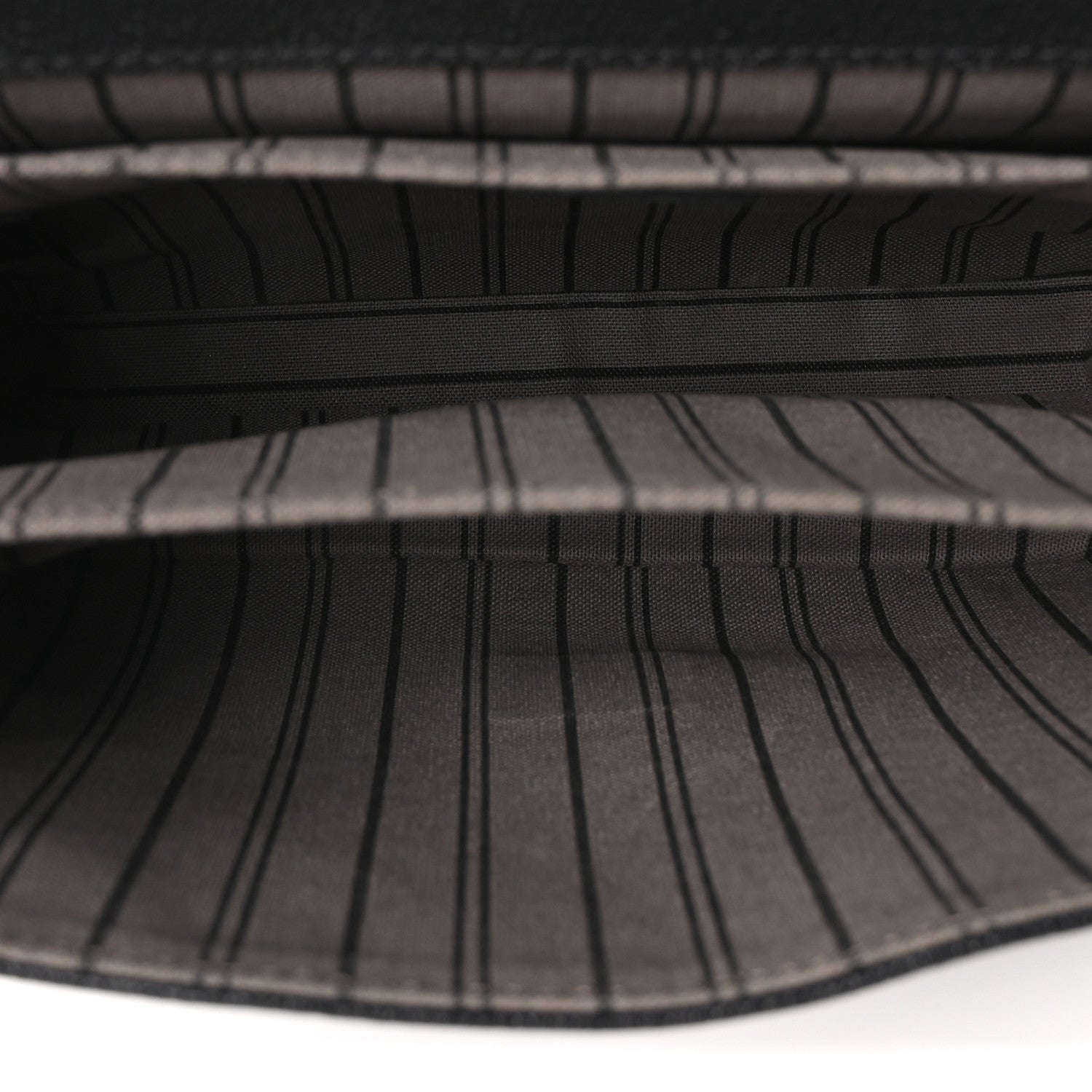 Louis Vuitton Empreinte Pochette Metis Black