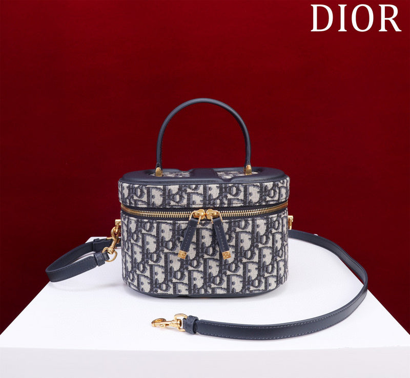 Dior Bags - 587