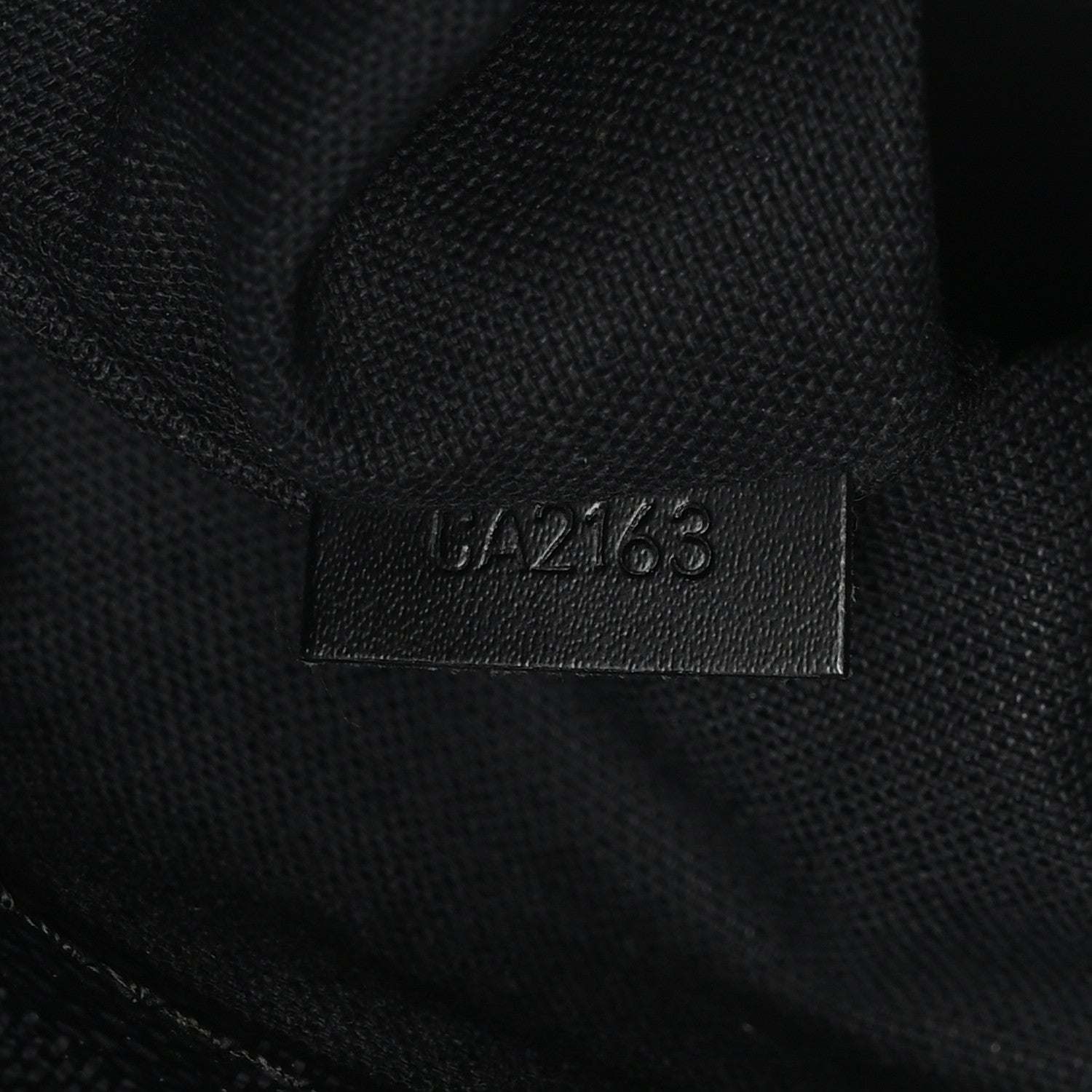 Louis Vuitton Damier Graphite District MM