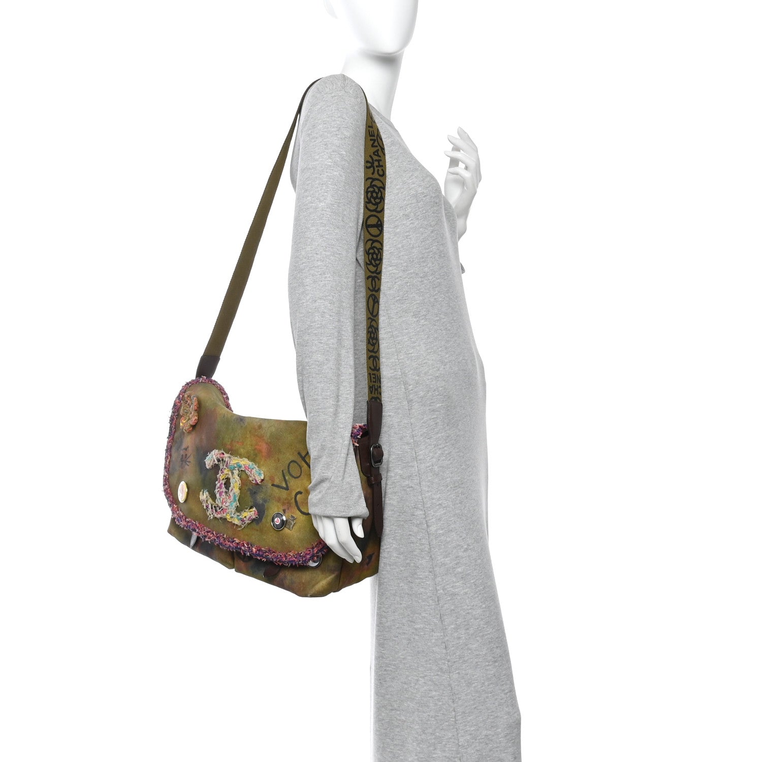 Chanel Washed Toile Large Graffiti On The Pavements Messenger Khaki Multicolor