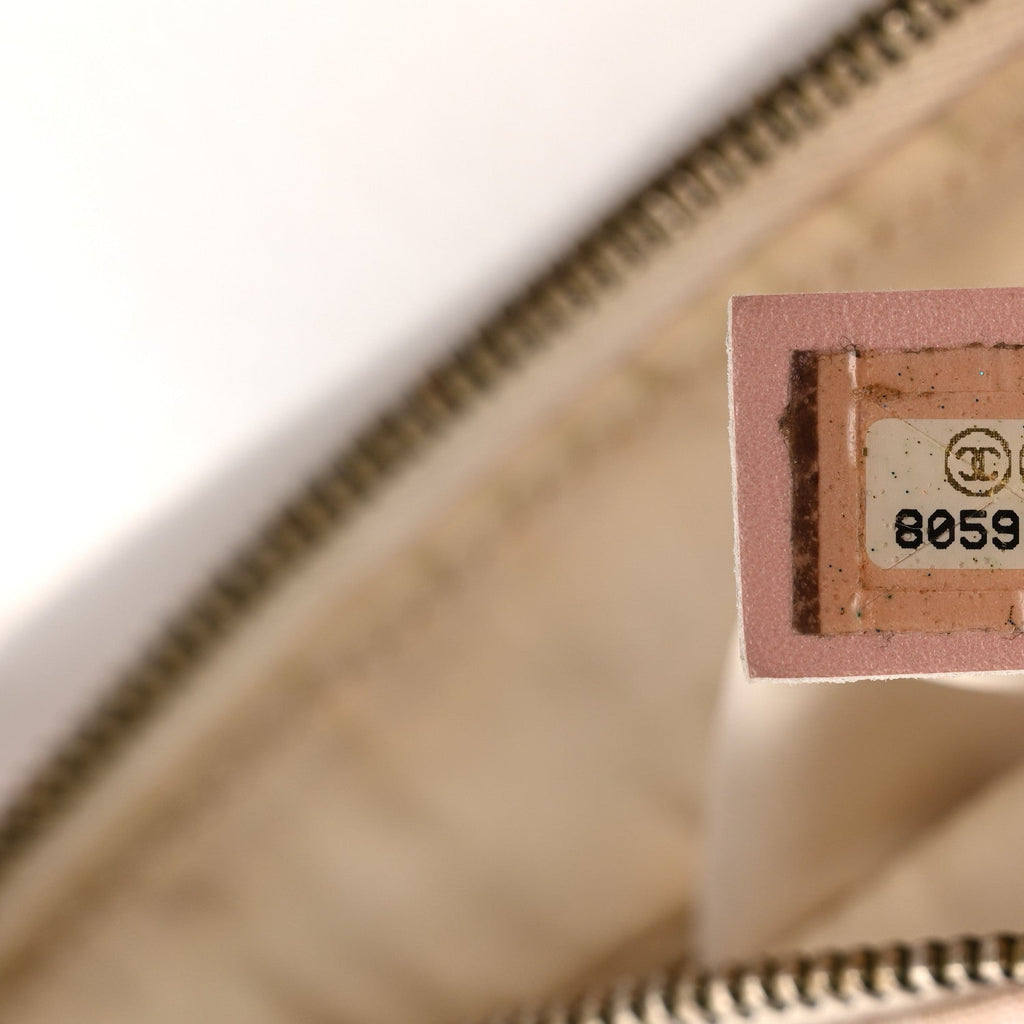 Chanel Nylon Travel Ligne Hobo Pink