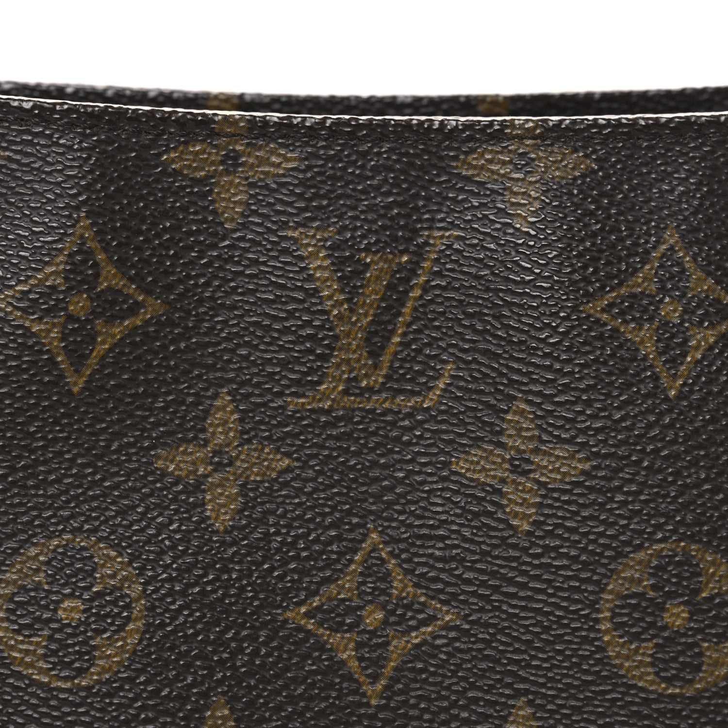Louis Vuitton Monogram Looping MM