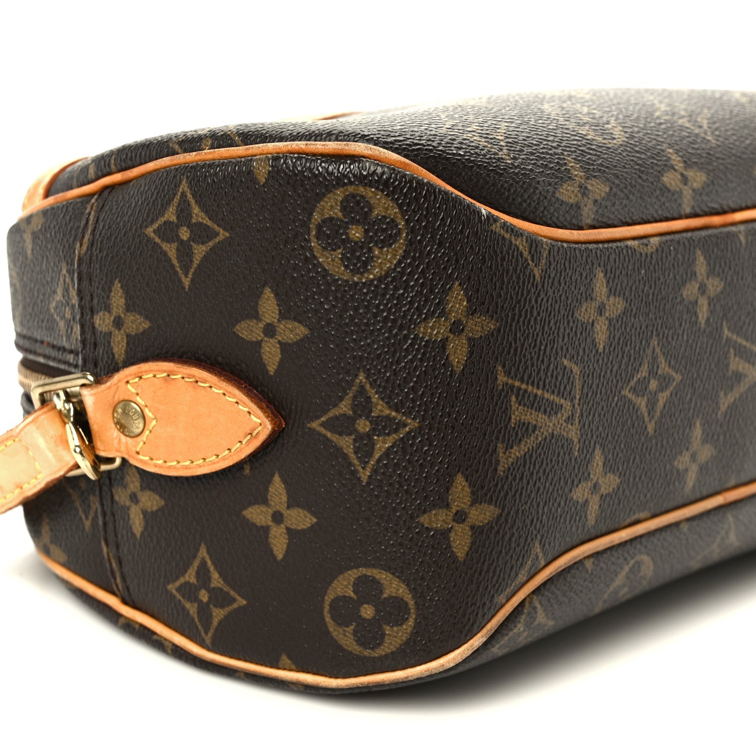 Louis Vuitton Monogram Blois