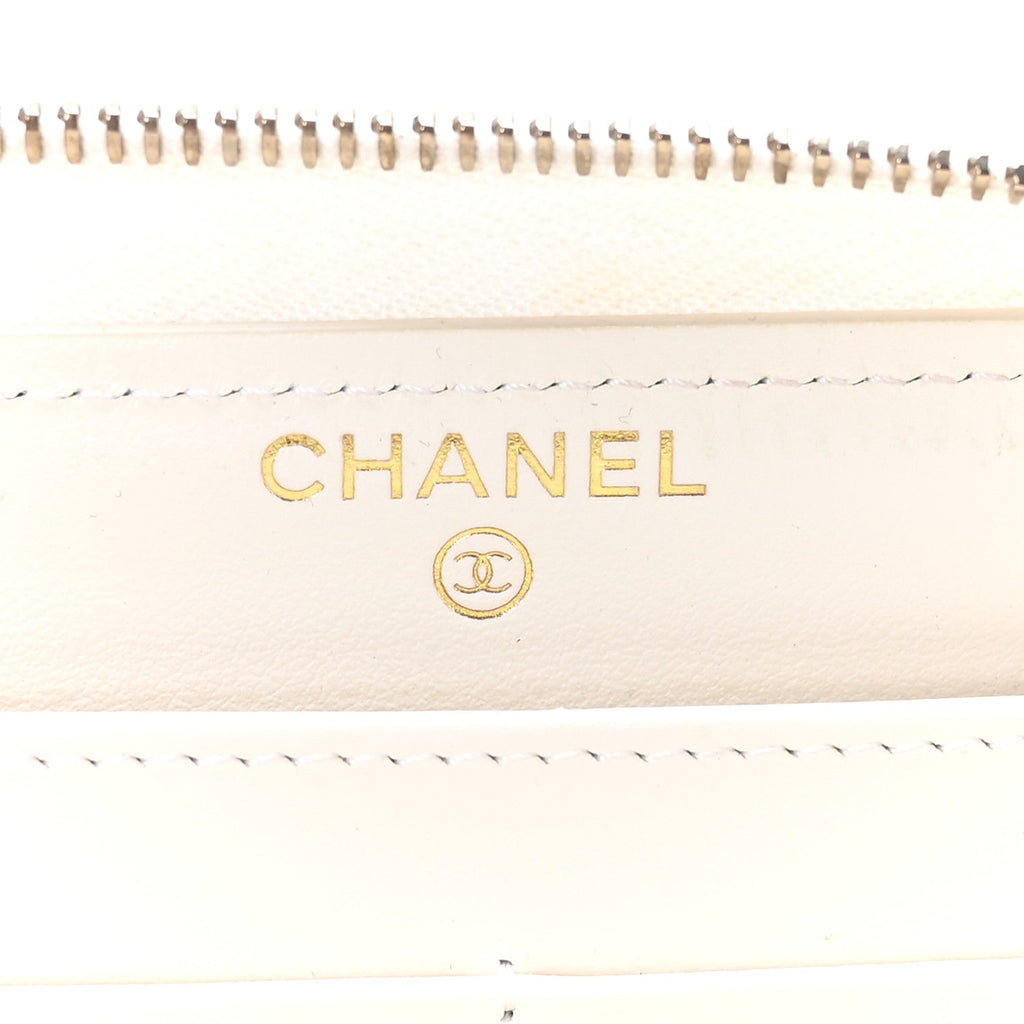 Caviar Quilted Large Gusset Zip Around Wallet White