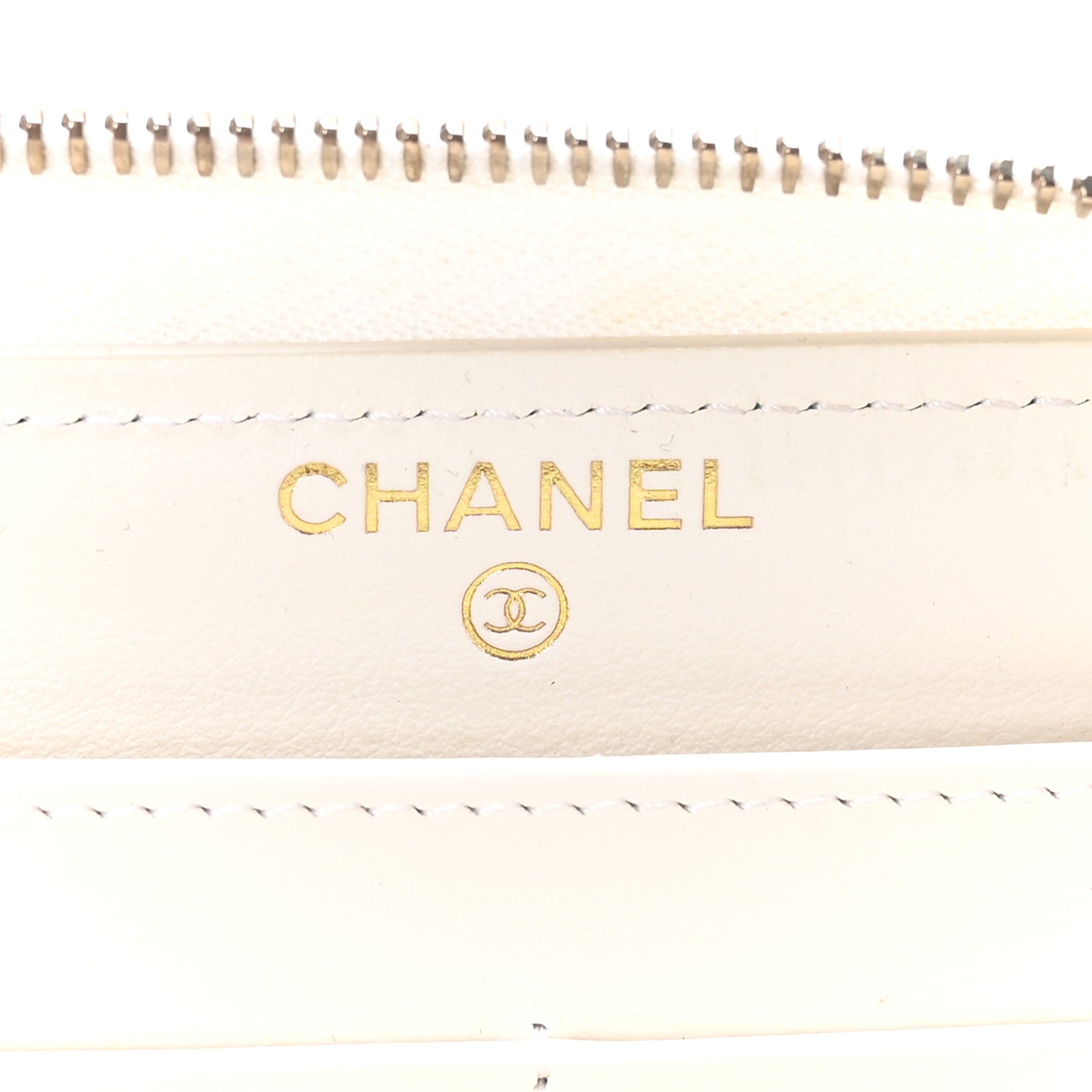 Caviar Quilted Large Gusset Zip Around Wallet White
