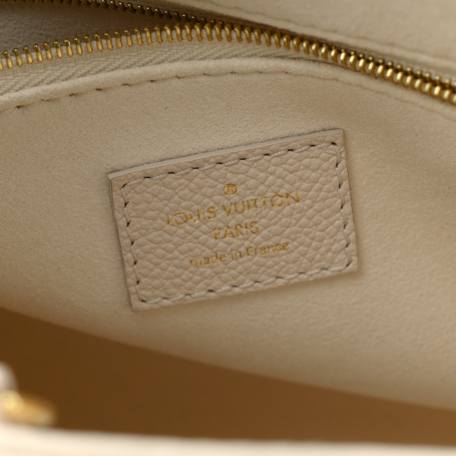 Louis Vuitton Empreinte Monogram Giant By The Pool Onthego PM Neutral Gradient
