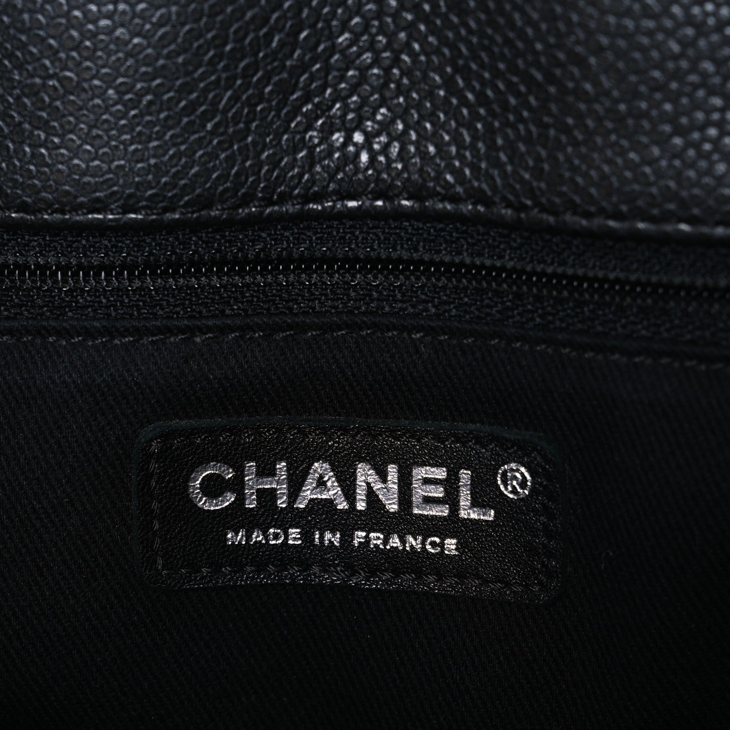 Chanel Metallic Grained Calfskin Medium Woven Chain Shopping Bag Black