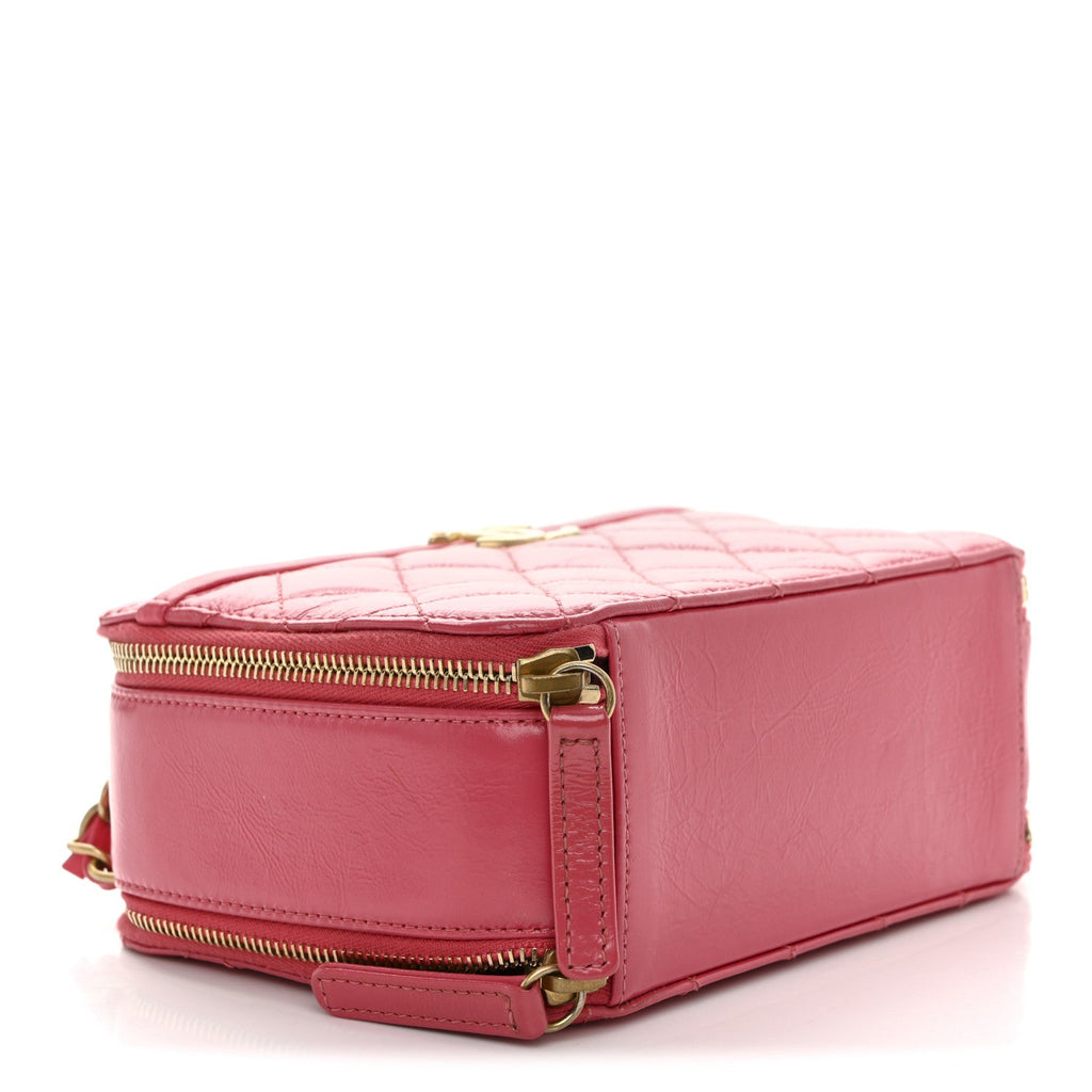 Chanel Crumpled Calfskin Quilted Small Get Round Top Handle Vanity Case Pink