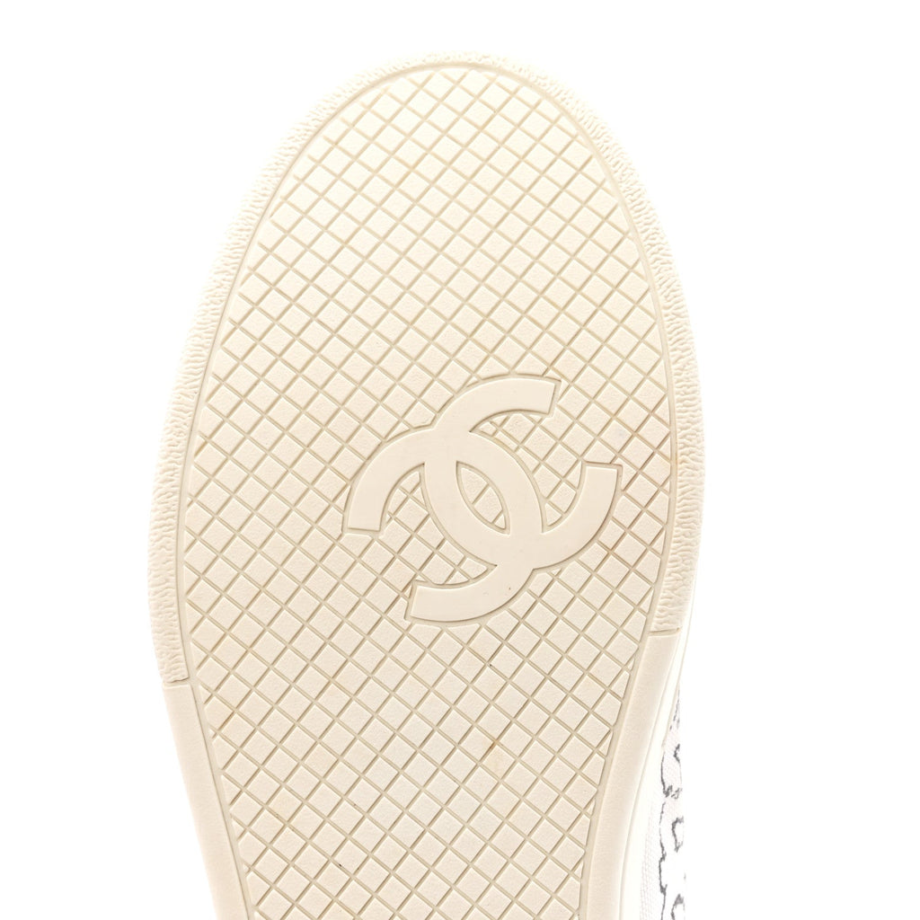 Chanel X PHARRELL WILLIAMS Canvas Womens Sneakers 38 White Multicolor
