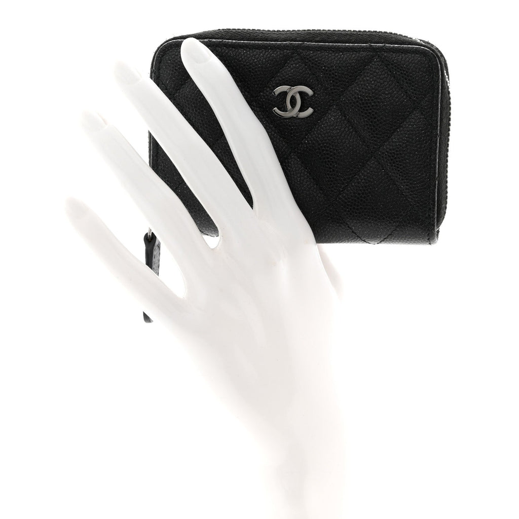Iridescent Caviar Quilted Zip Coin Purse Black