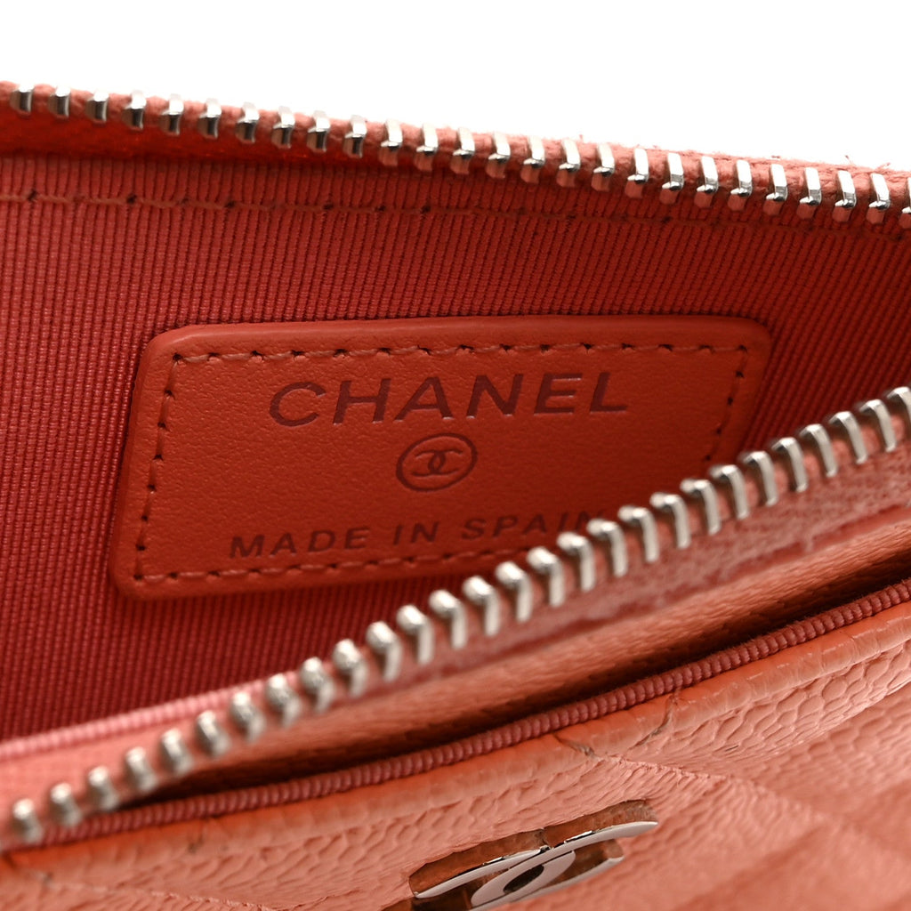 Caviar Quilted CC Zip Card Holder Pink
