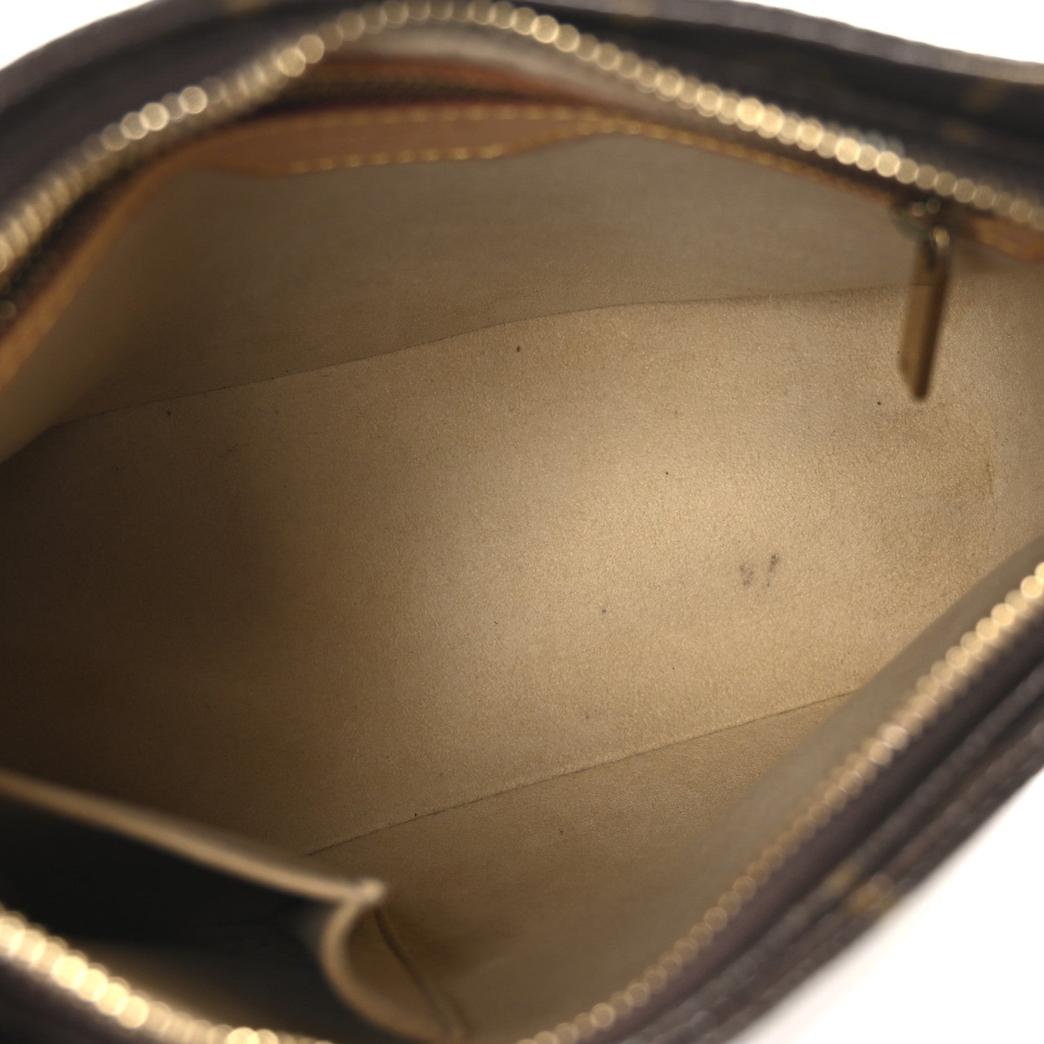 Louis Vuitton Monogram Looping MM