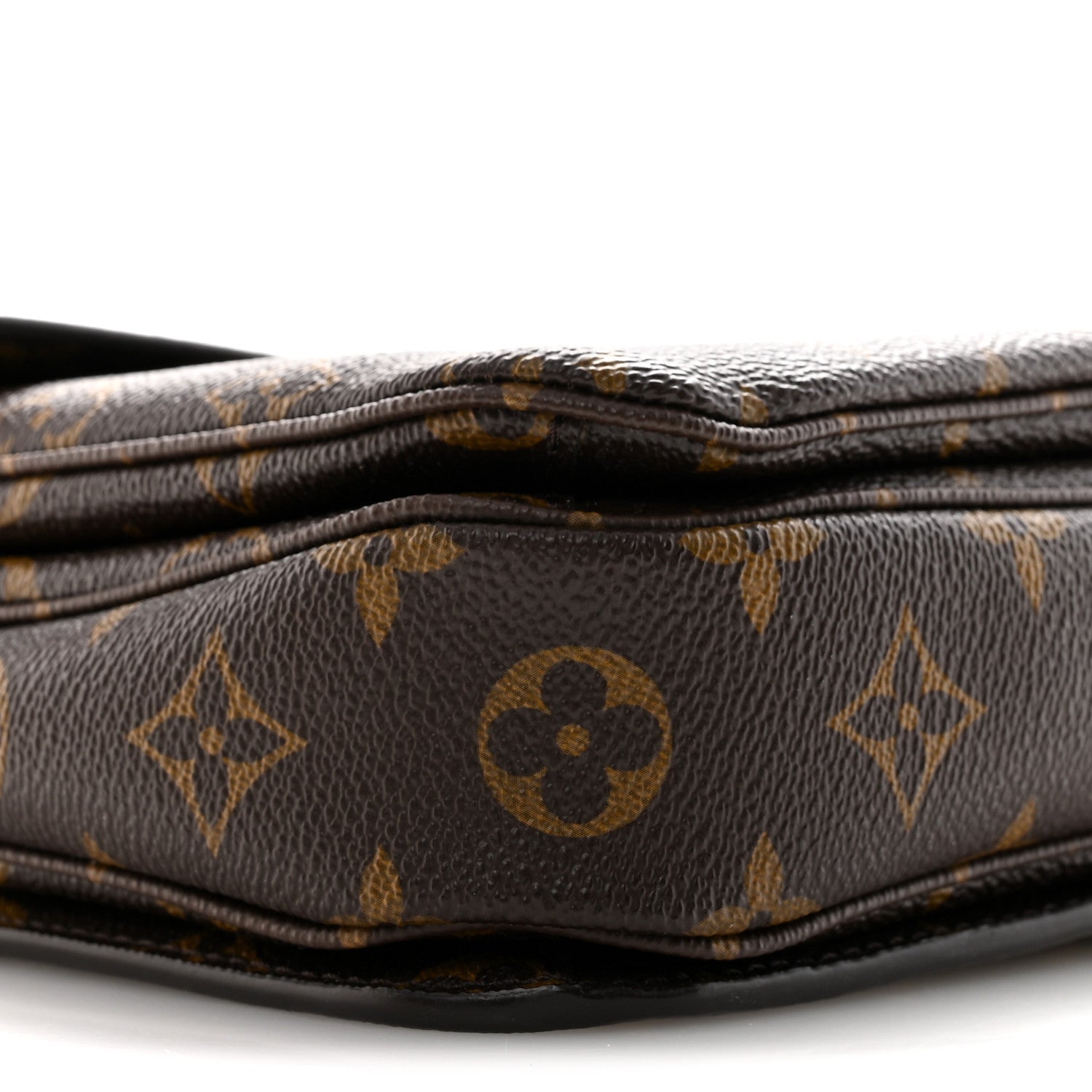 Louis Vuitton Monogram Pochette Metis