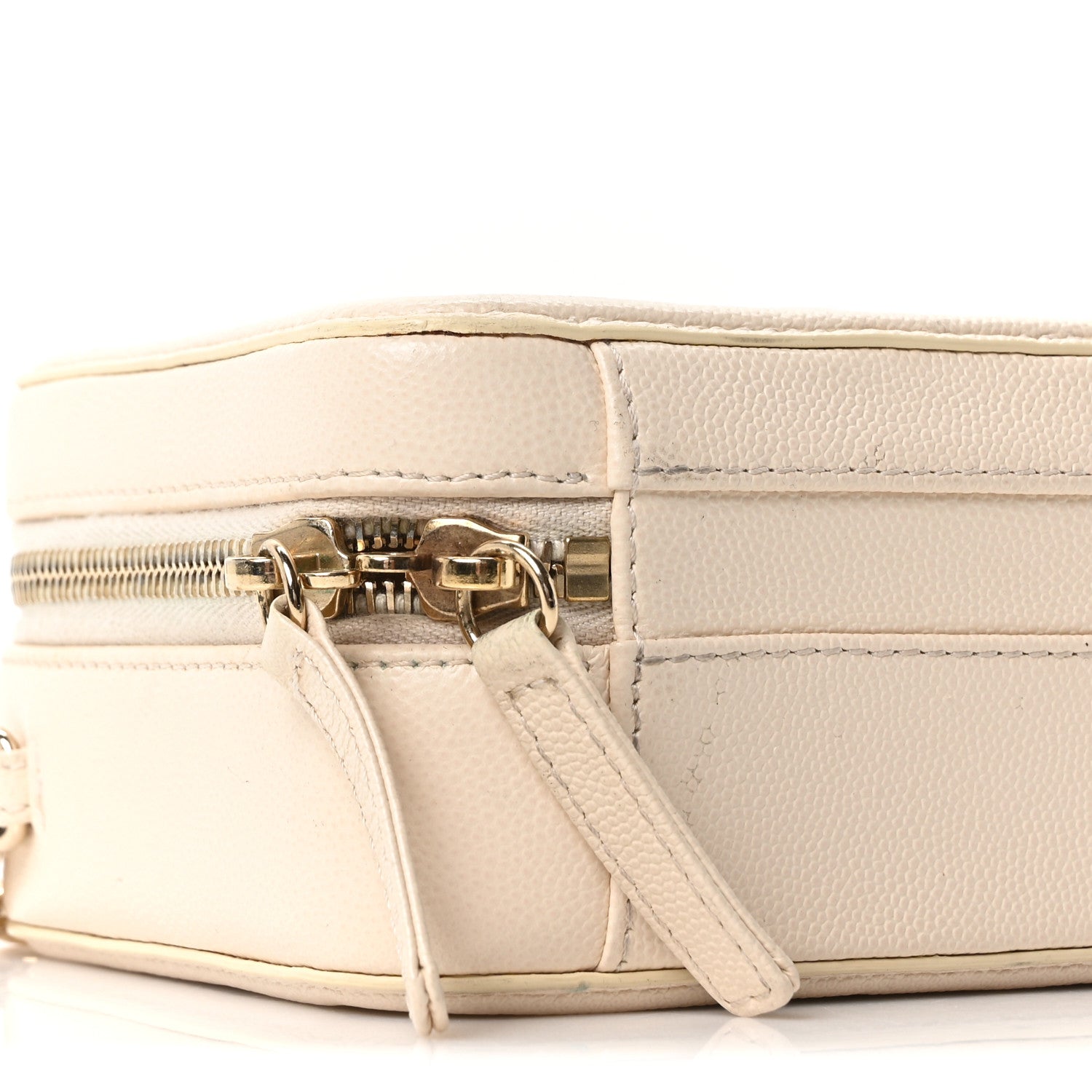 Chanel Caviar Quilted Small CC Filigree Vanity Case White