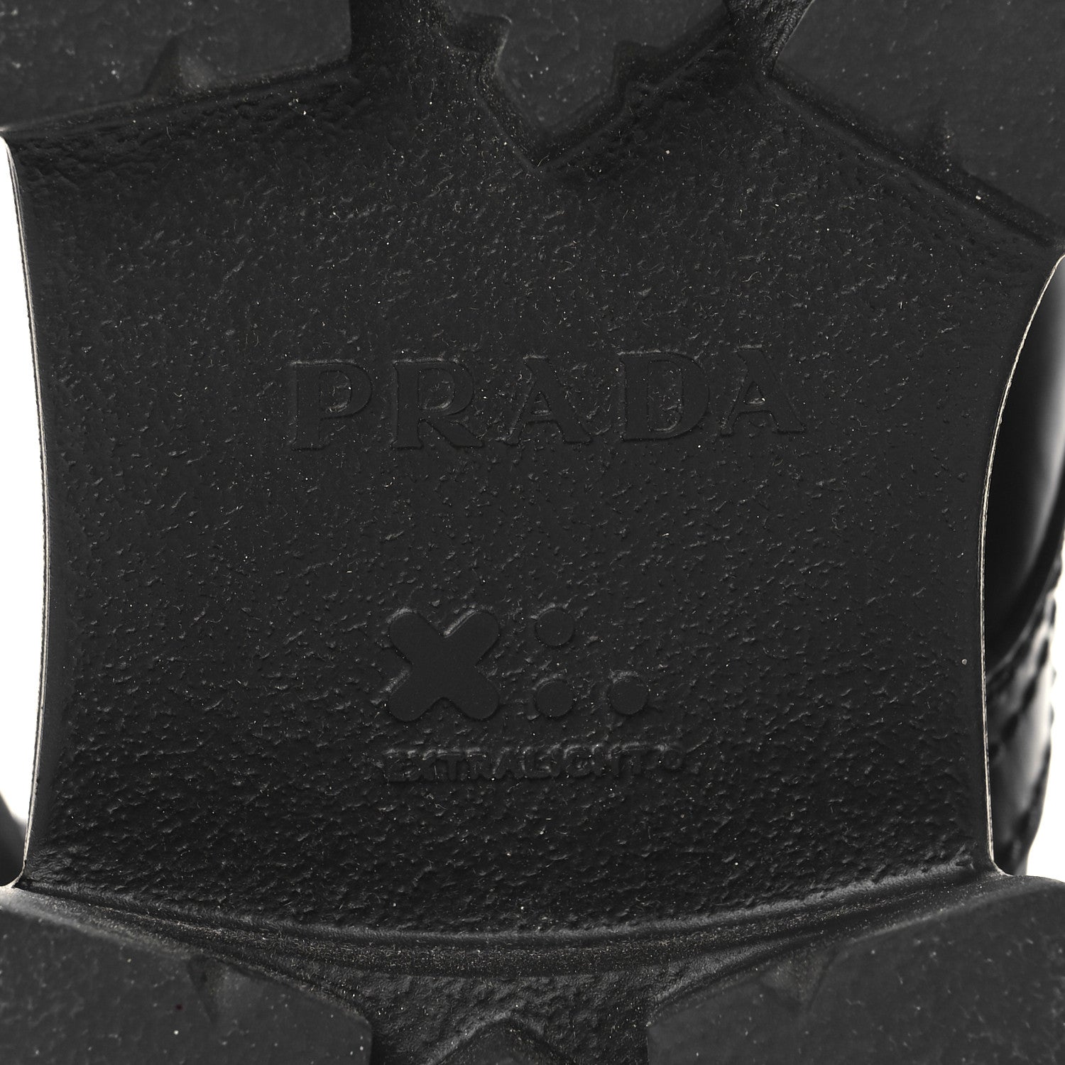 Prada Spazzolato Rois Re-Nylon Metal Triangle Logo Monolith Pouch Pocket 55mm Boots 38 Black