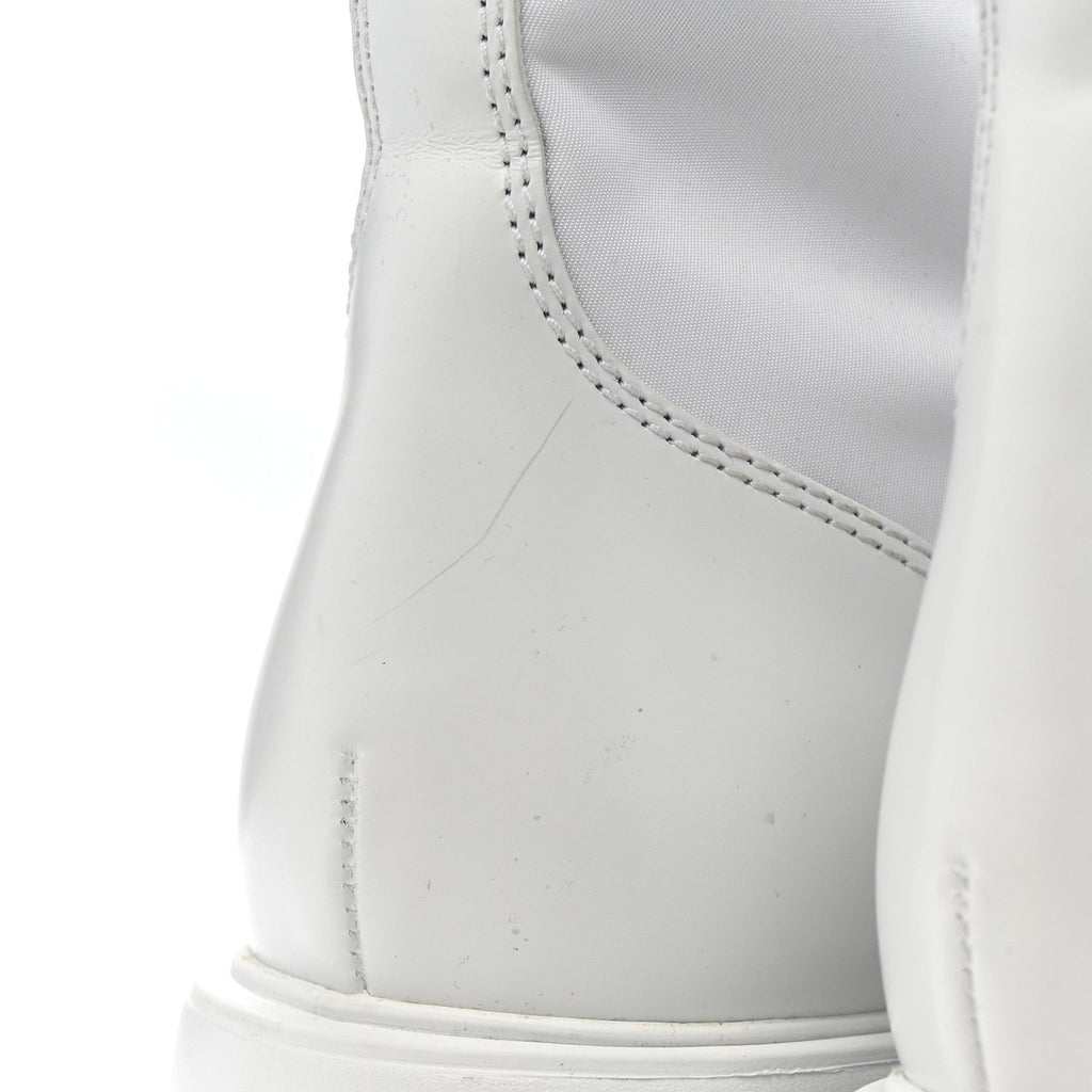 Prada Spazzolato Rois Re-Nylon Metal Triangle Logo Monolith Pouch Pocket 55mm Boots 40.5 White