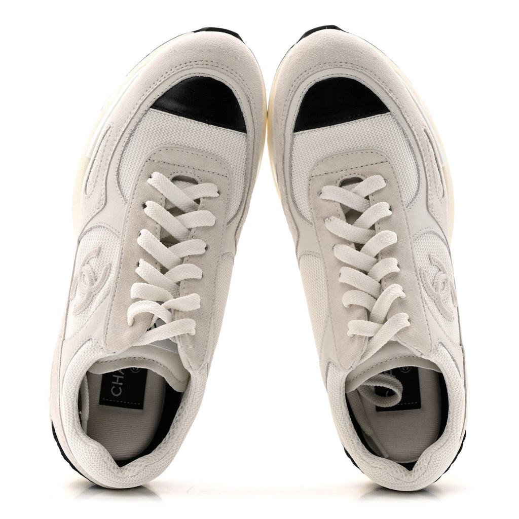 Mixed Fibers Suede Shiny Calfskin Womens CC Sneakers 39 White