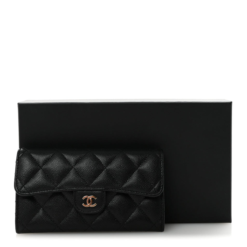 Caviar Quilted Medium Gusset Flap Wallet Black