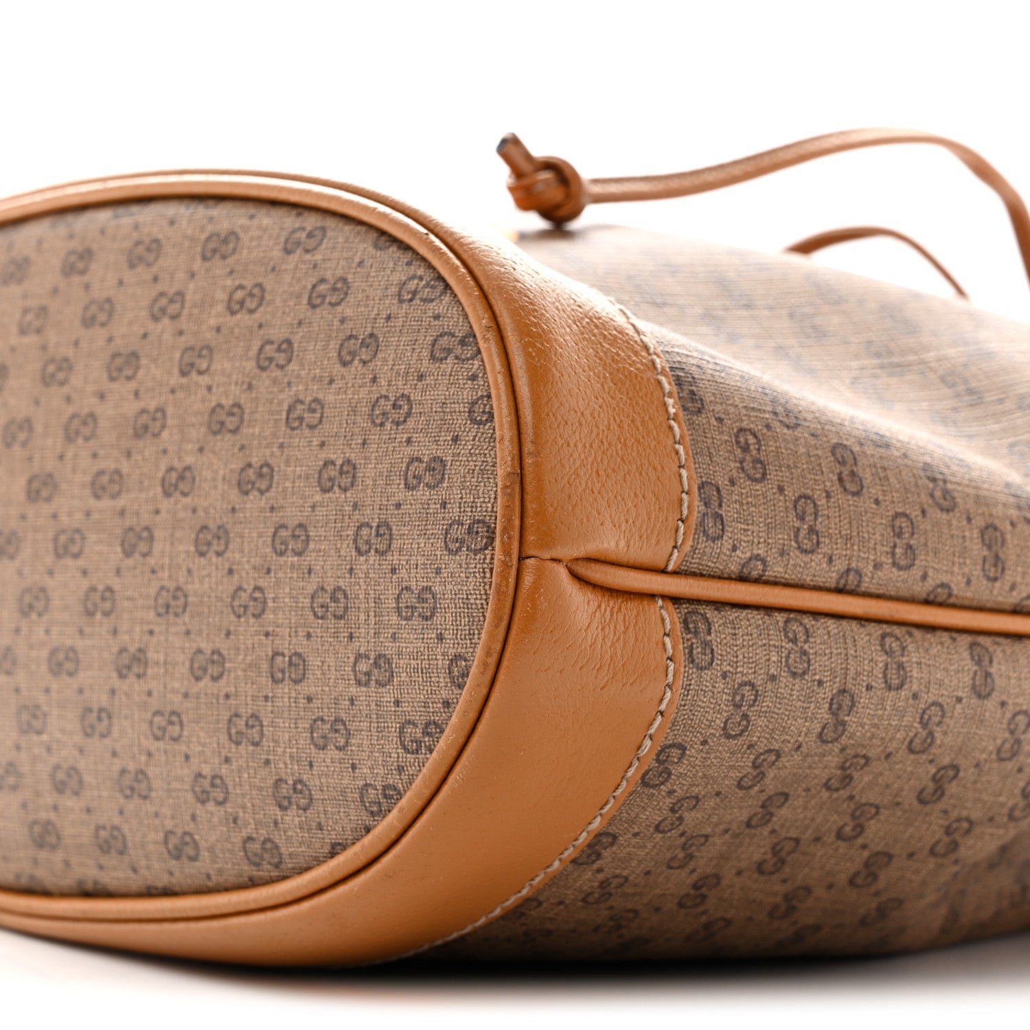 Gucci X DISNEY Mini Vintage GG Supreme Monogram Bucket Bag Beige Vintage Sun Oil