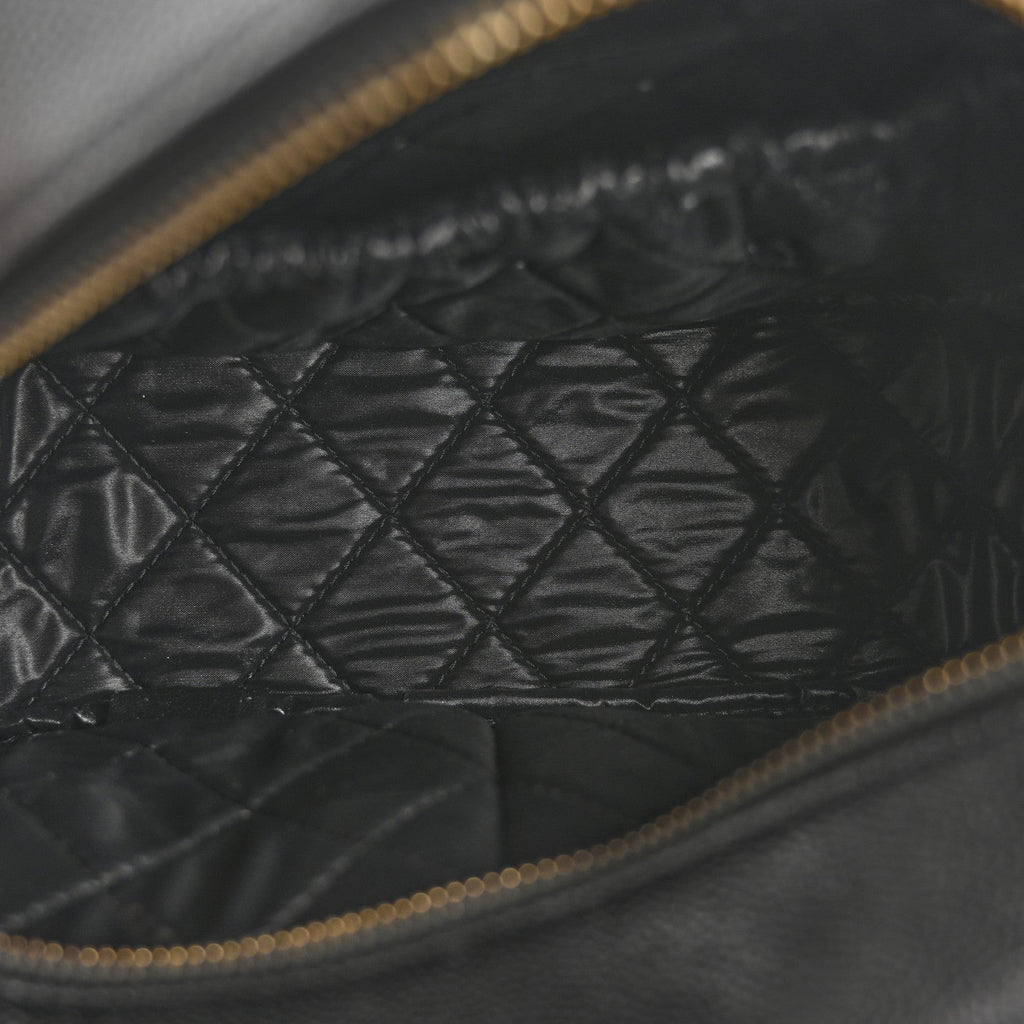 Caviar Quilted Medium Curvy Pouch Cosmetic Case Black